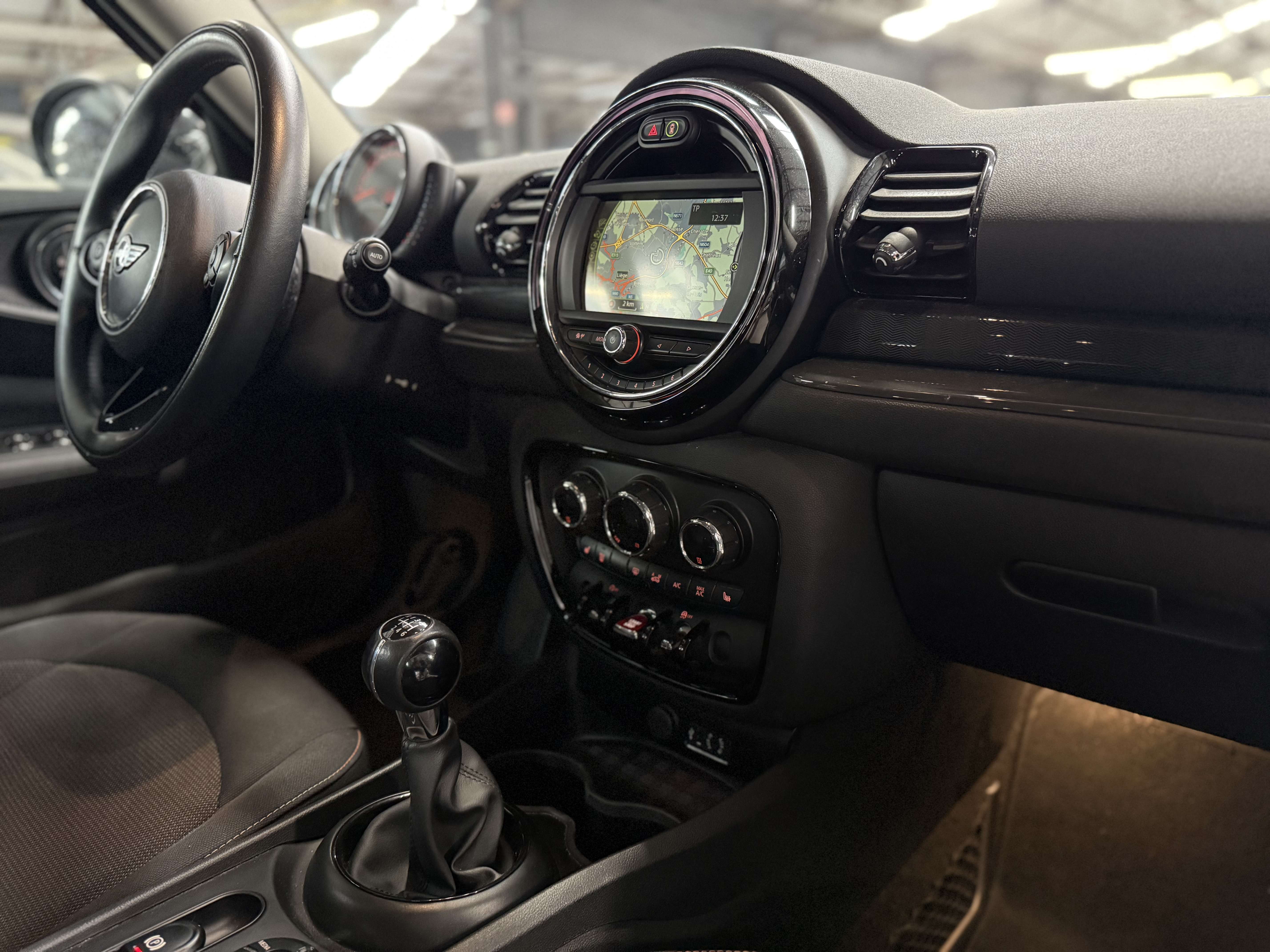 MINI Cooper D Clubman 2.0 D * CARNET COMPLET * GPS * RADAR AR * SIEGE CH