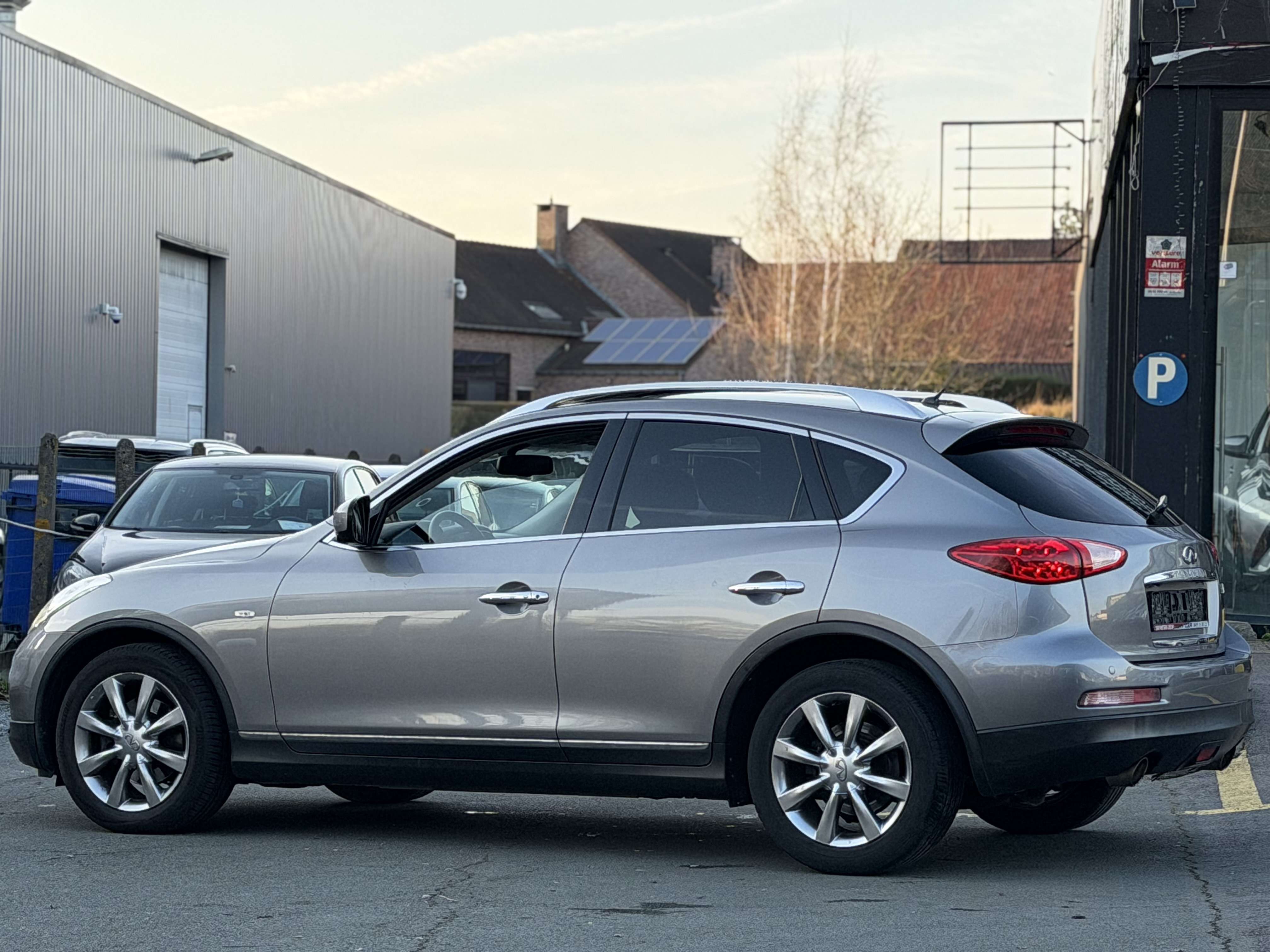 Infiniti EX37 3.7i V6 GT*NAVI*CAMERA*xenon*CUIR*Garantie