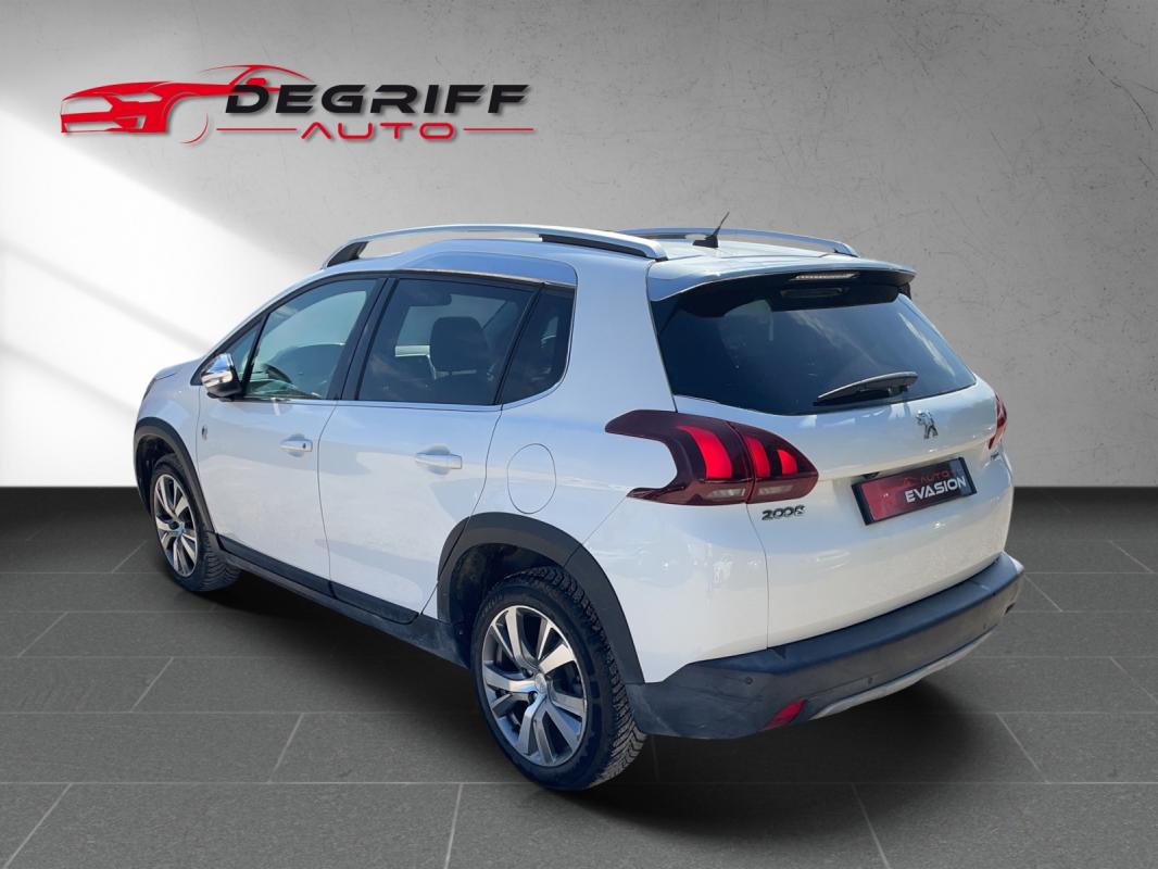 Peugeot 2008 1.2 PureTech 110ch SS BVM5 Crossway