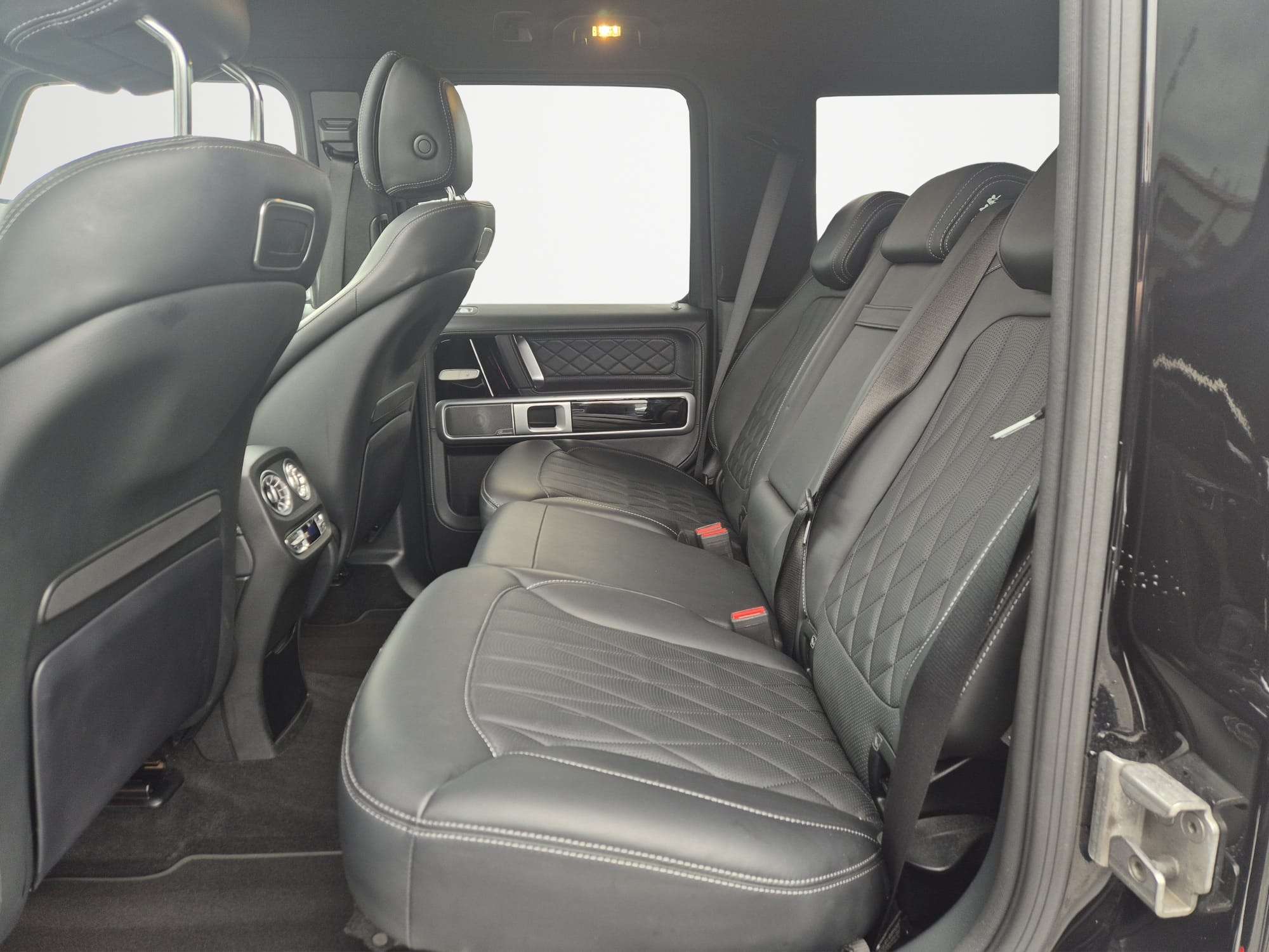 Mercedes-Benz G 63 AMG //1ERE MAIN//CARPLAY/CAMERA//CUIR//GARANTIE