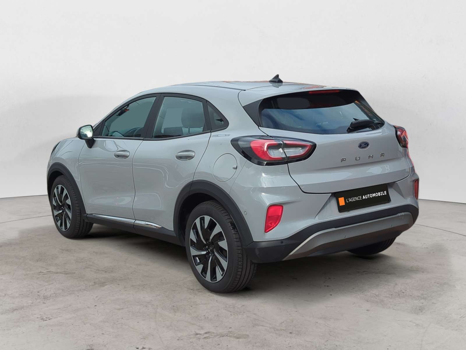 Ford Puma 1.0 EcoBoost mHEV Titanium Garantie 12 à 48 Mois