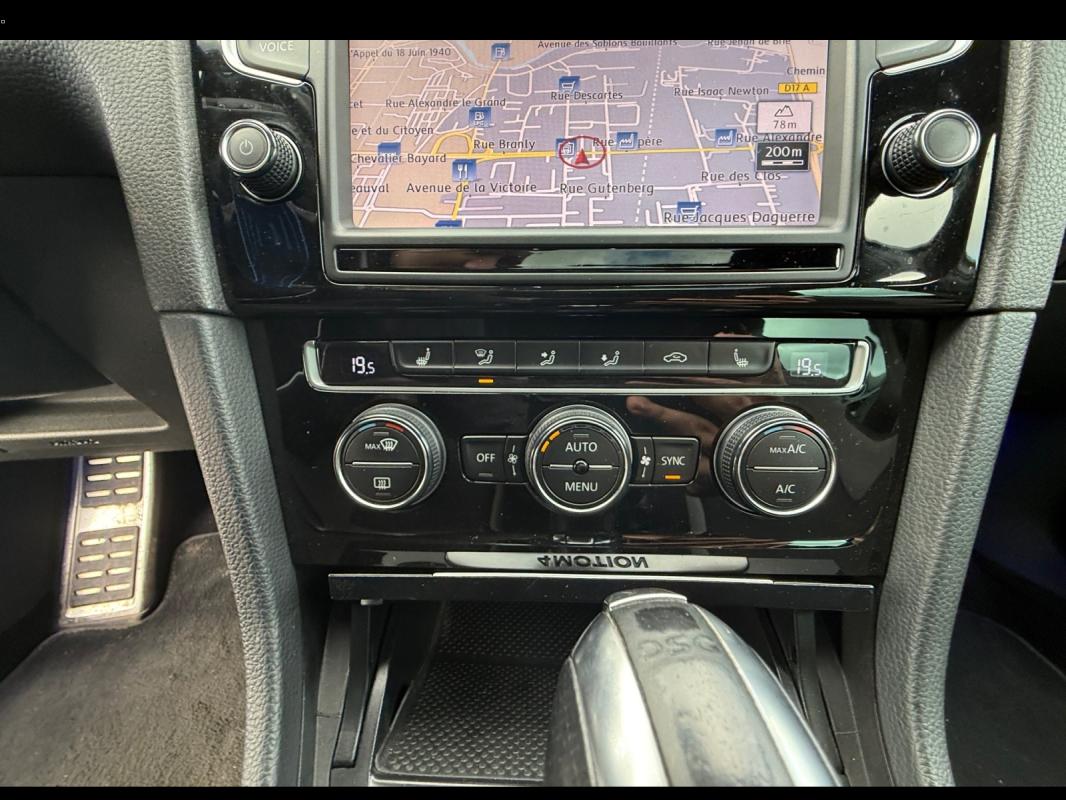 Volkswagen Golf 2.0 TSI 300 BlueMotion Technology DSG6 4Motion R