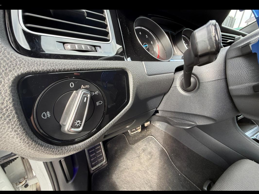 Volkswagen Golf 2.0 TSI 300 BlueMotion Technology DSG6 4Motion R