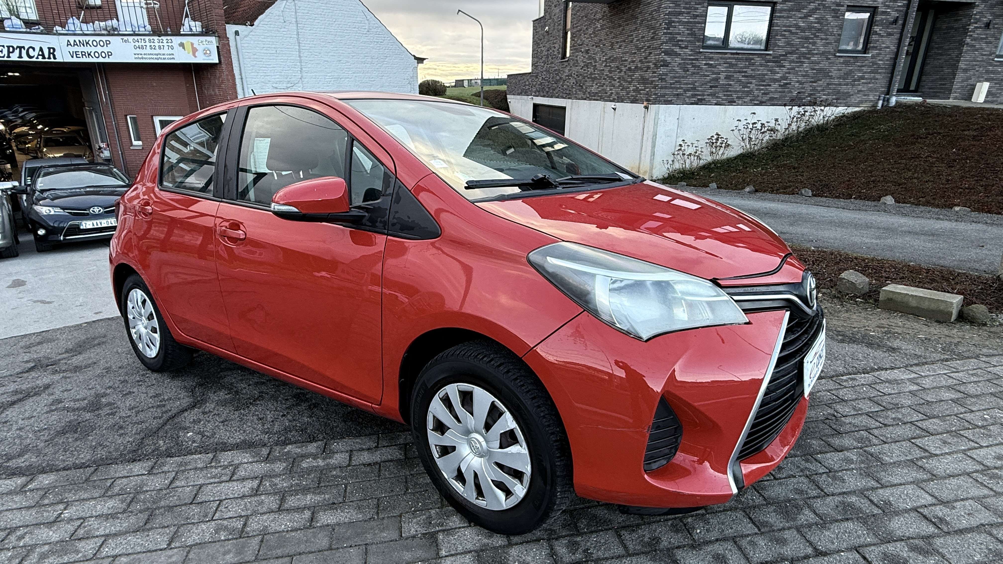 Toyota Yaris Yaris 1.0i VVT-i Active