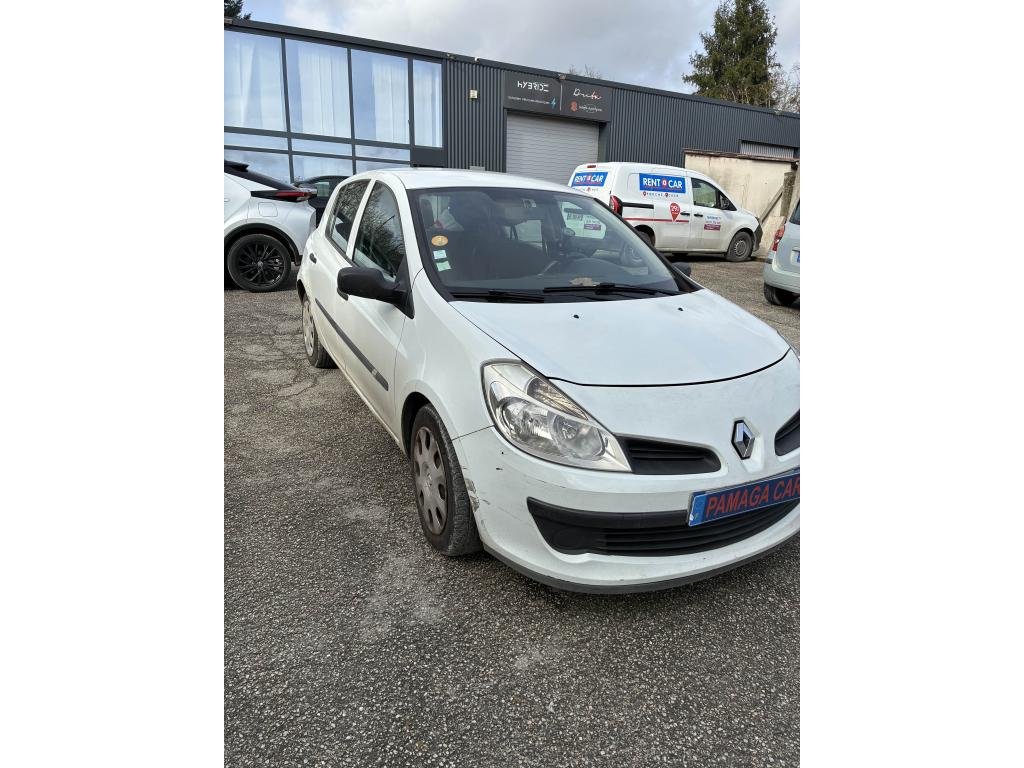 Renault Clio 1.2i 16V - 75 III BERLINE Authentique PHASE 1