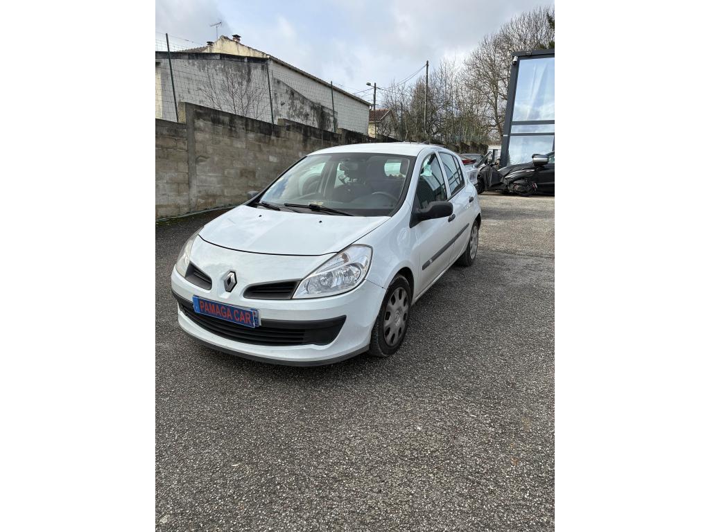 Renault Clio 1.2i 16V - 75 III BERLINE Authentique PHASE 1