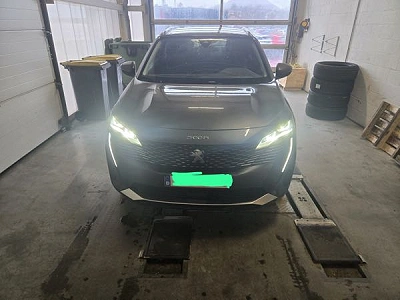 Peugeot 3008 II (2) 1.5 BLUEHDI 130 S&amp;S ALLURE PACK