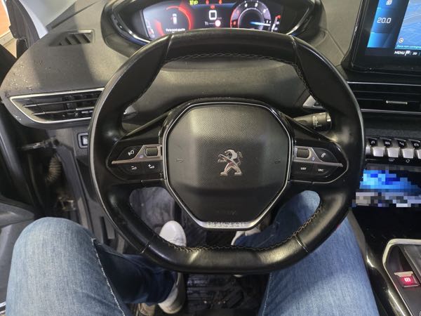 Peugeot 3008 II (2) 1.5 BLUEHDI 130 S&amp;S ALLURE PACK