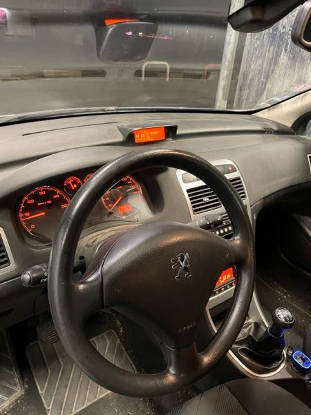 Peugeot 307 (2) 1.6 HDI 16V 110 FAP CONFORT PACK 3P