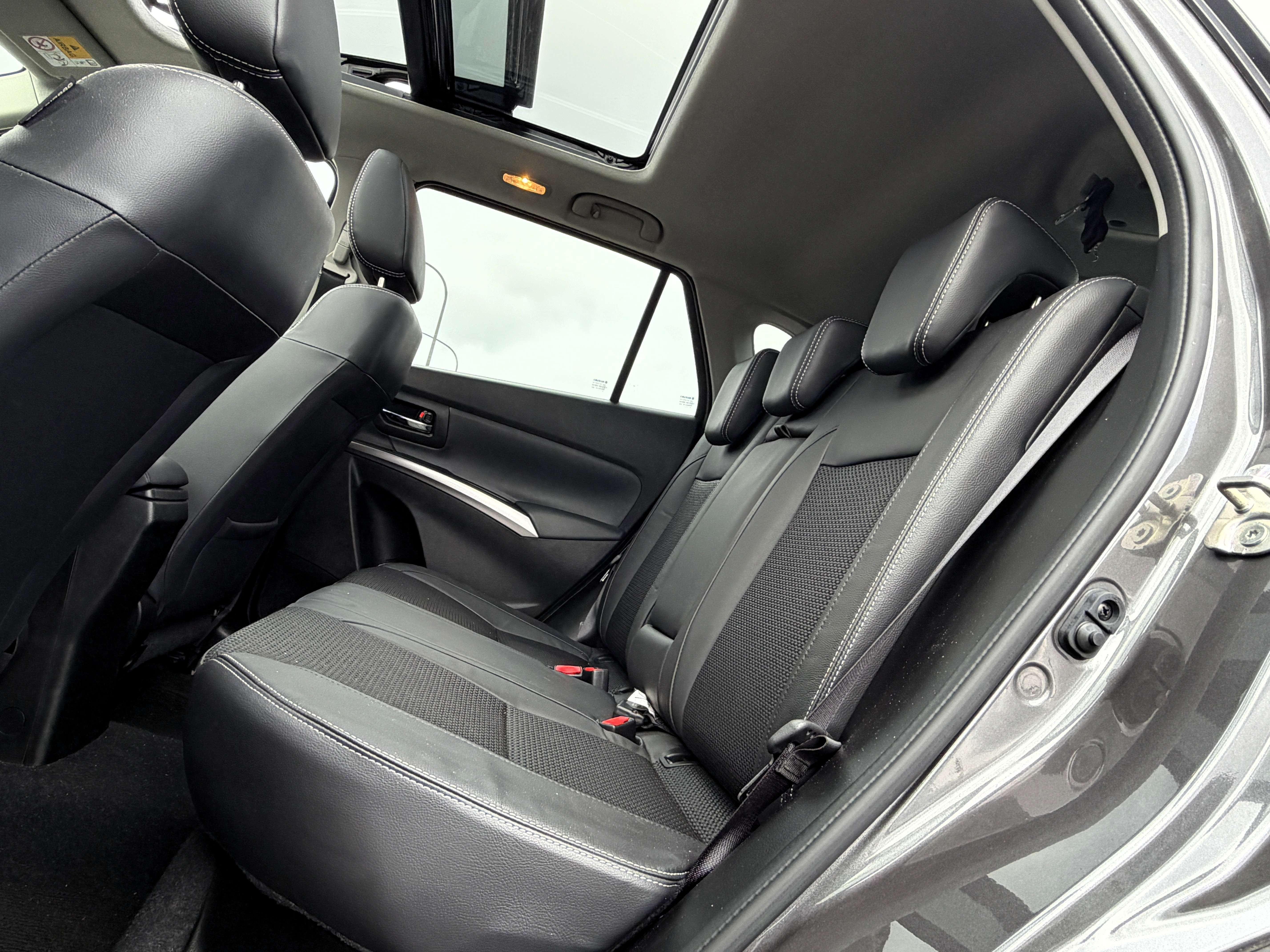 Suzuki SX4 S-Cross MHEV GLX NAVI/KEYLESS/PANO/CAMERA/LED/CARPLAY/FULL