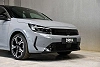 Opel Corsa SPORT - CARPLAY - PANO - CAMERA - VERW. STUUR thumbnail
