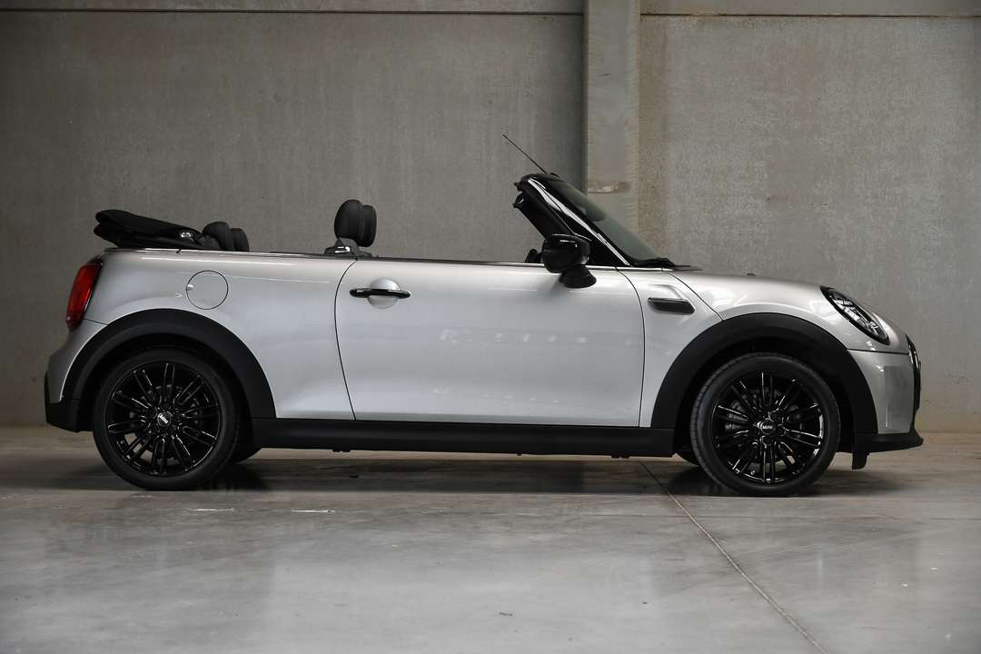 MINI Cooper Cabrio Cabrio I Head-up I Navi I Camera I Automaat