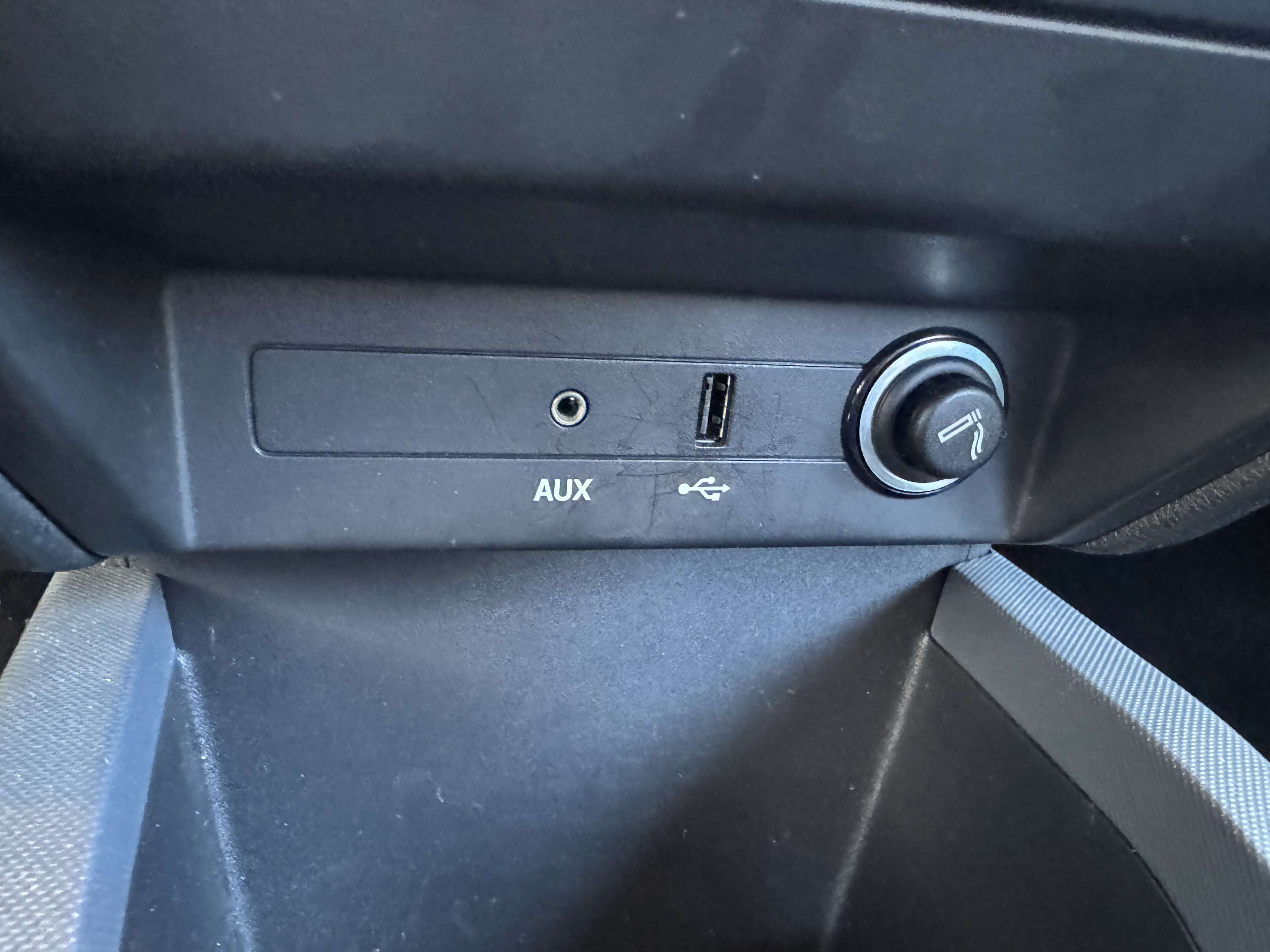 Skoda Fabia Fabia 1.0 Euro 6 essence Garantie 1 An ‼️