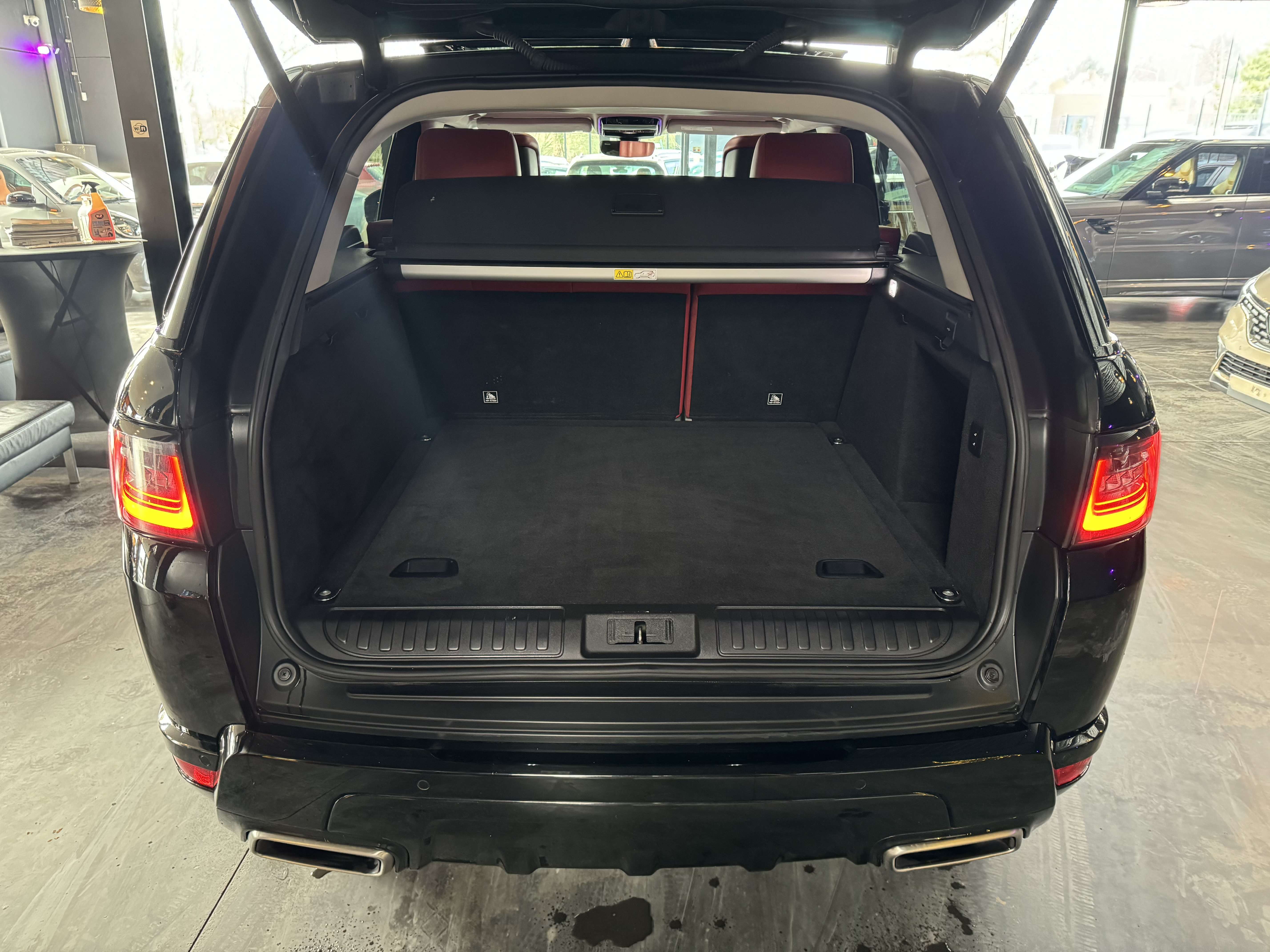 Land Rover Range Rover Sport 3.0 SDV6 - TOIT PANO/OUVRANT -INTERIEUR CUIR ROUGE