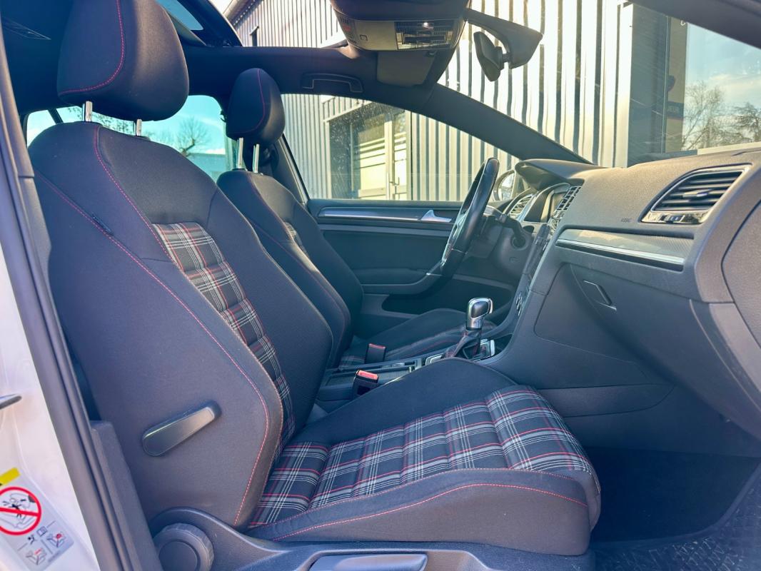 Volkswagen Golf 2.0 TSI 245 DSG7 GTI Performance - 2019 129 000 km Garantie