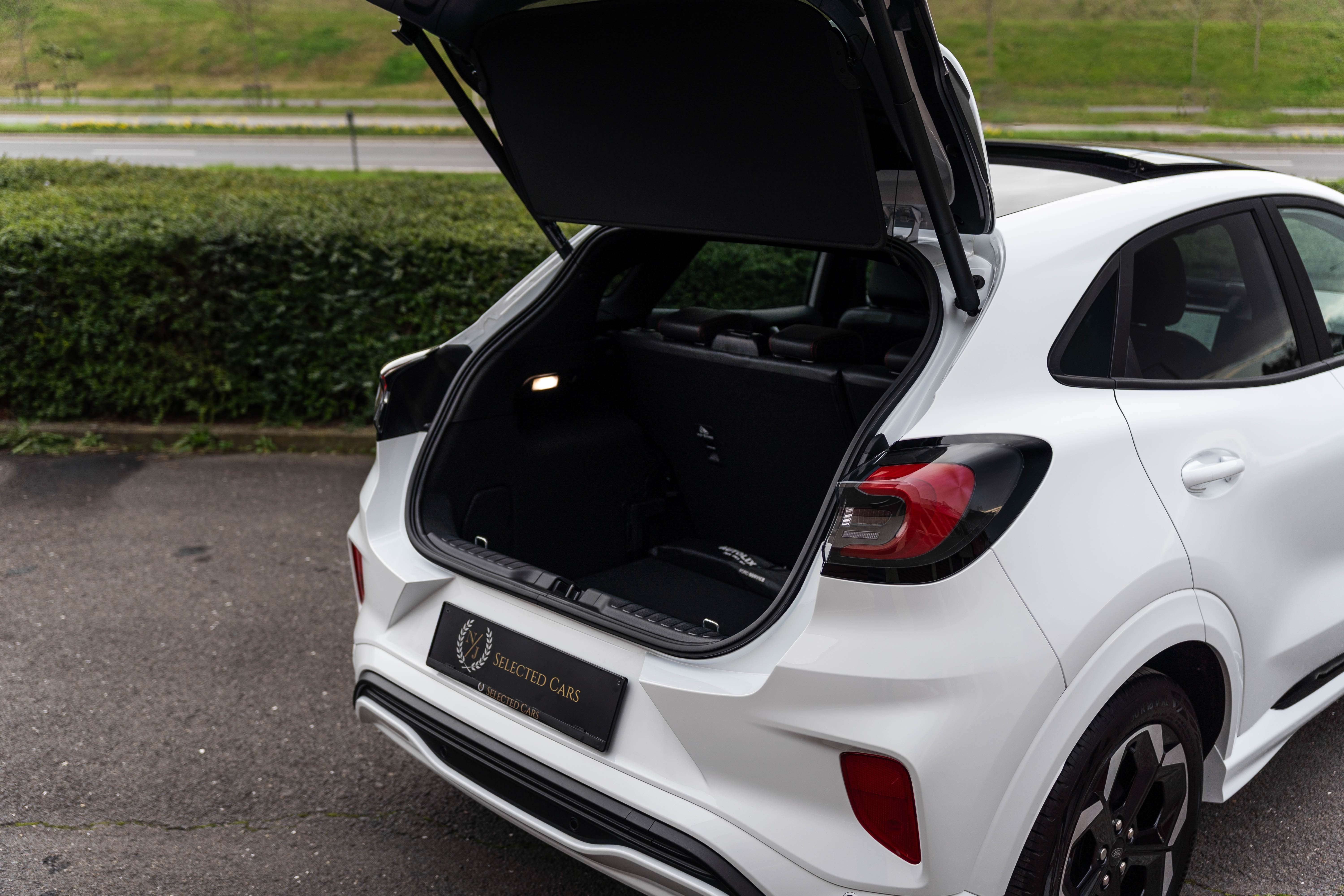 Ford Puma 1.0 mHEV*GARANTIE 3 ANS*ST LINE X*FULL OPTIONS*BANG&OLUFSEN*PANO*ALCANTARA