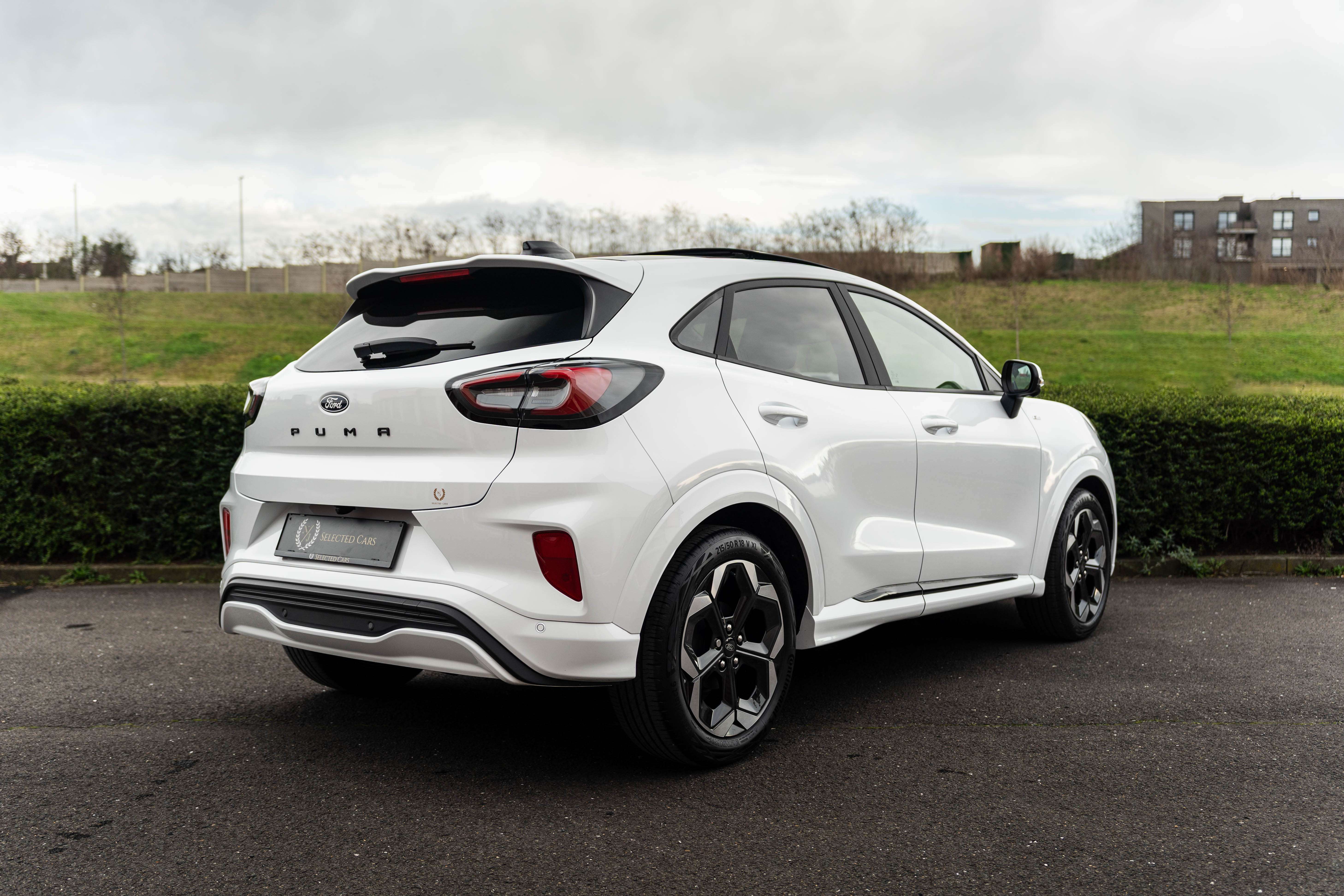 Ford Puma 1.0 mHEV*GARANTIE 3 ANS*ST LINE X*FULL OPTIONS*BANG&OLUFSEN*PANO*ALCANTARA