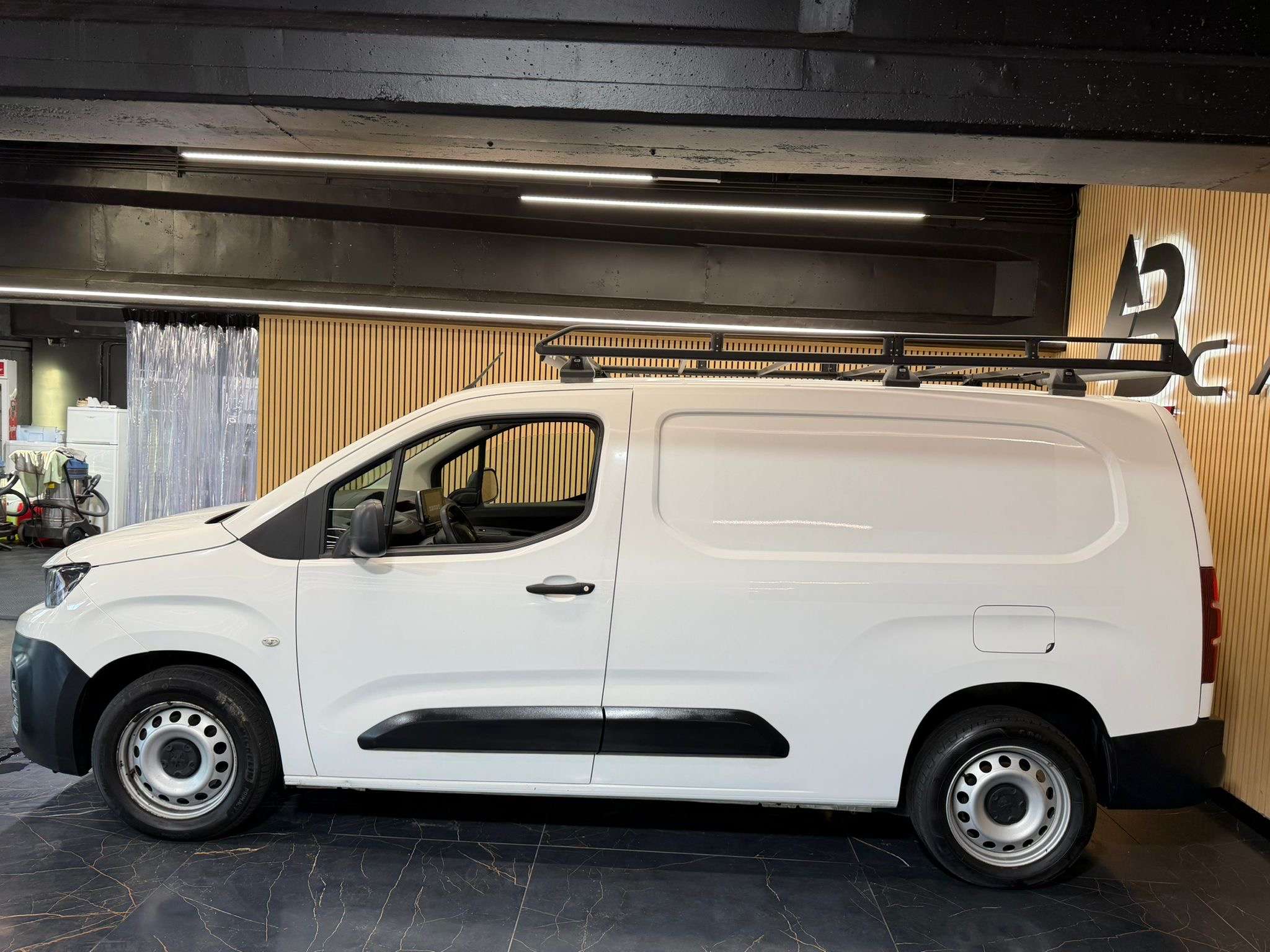 Peugeot Partner 1.5 BlueHDi L2 * GARANTIE 12 MOIS * 1ER PROP *