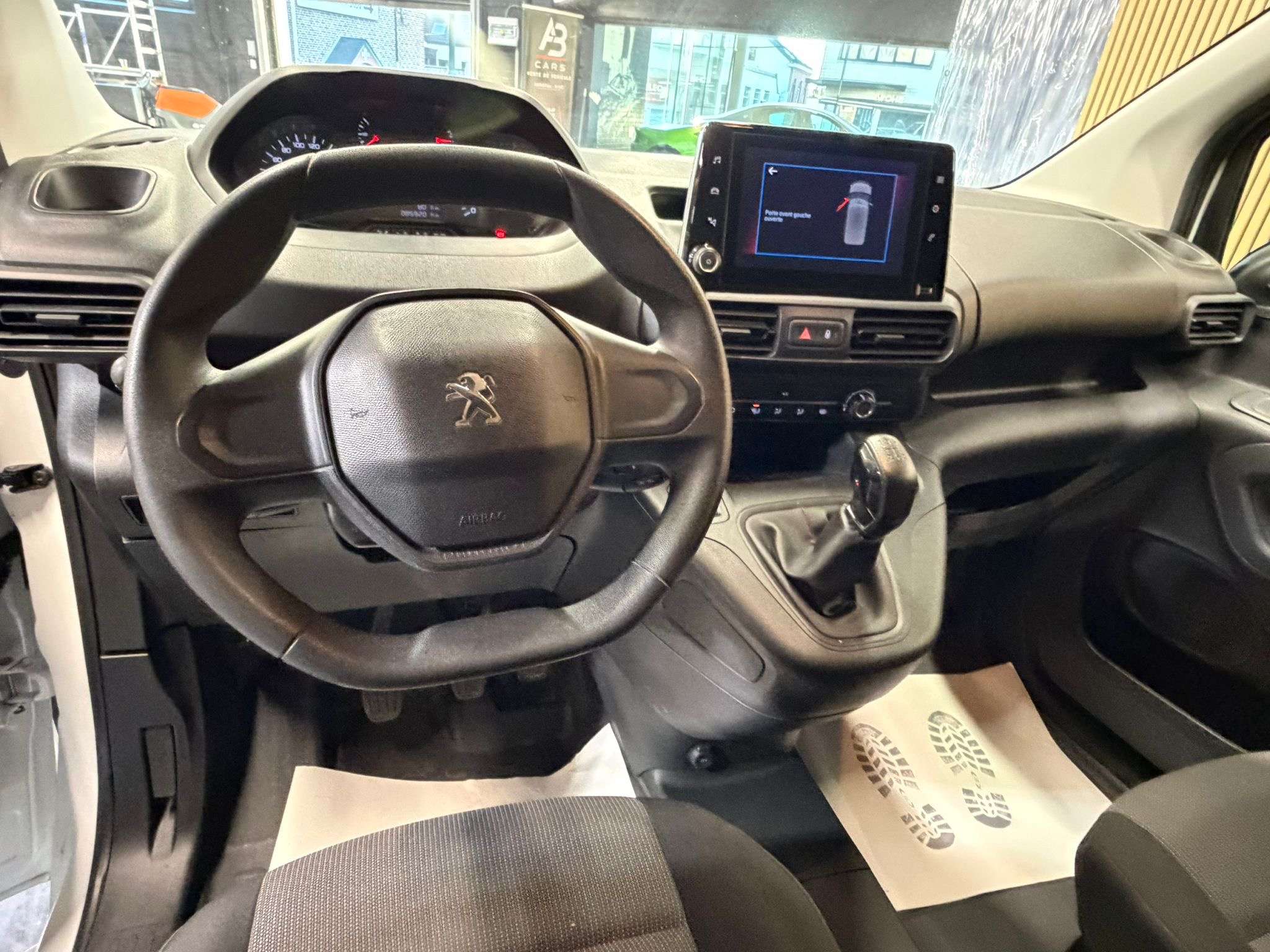 Peugeot Partner 1.5 BlueHDi L2 * GARANTIE 12 MOIS * 1ER PROP *