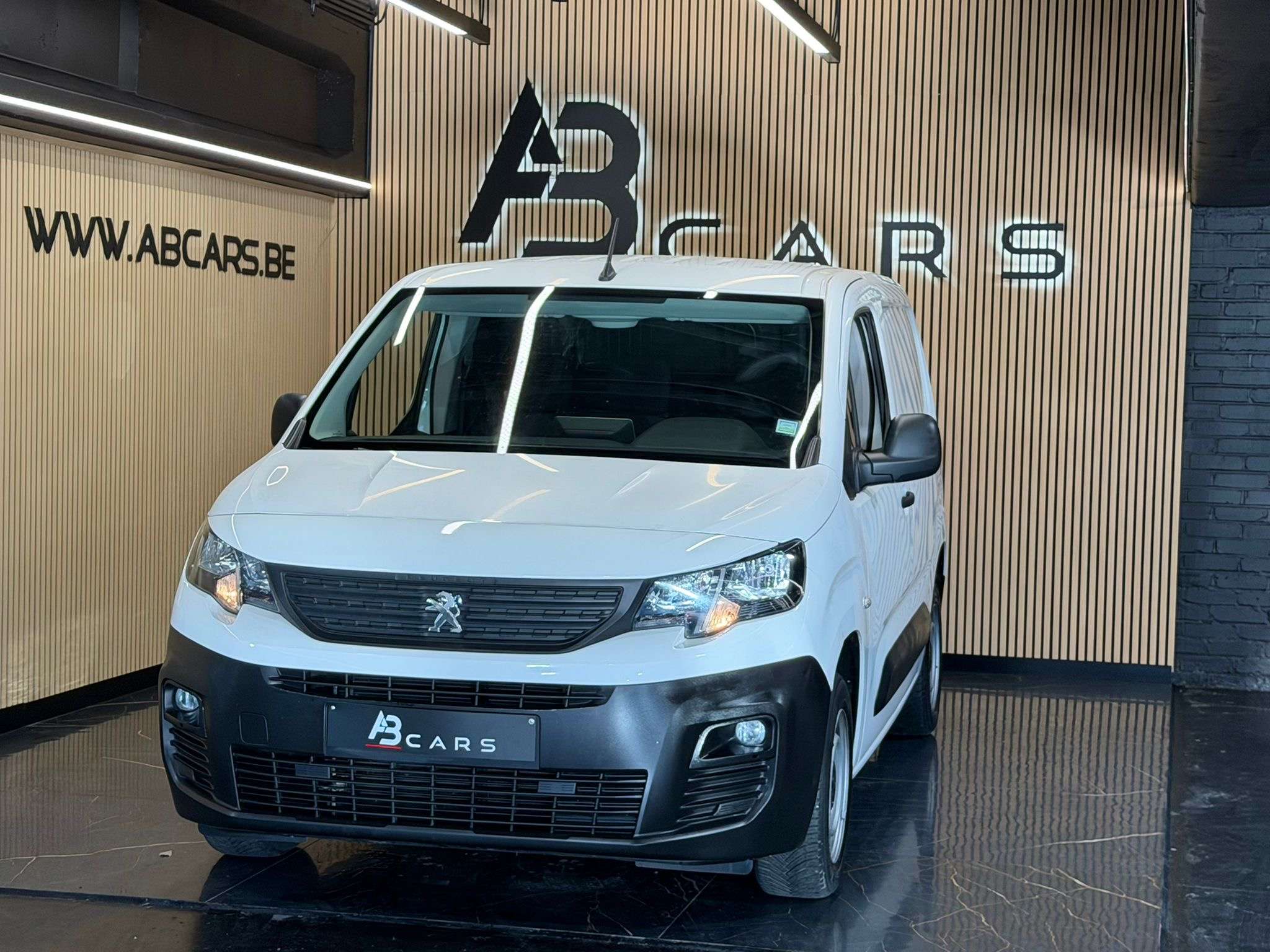 Peugeot Partner 1.5 BlueHDi L1 * GARANTIE 12 MOIS * 1ER PROP *