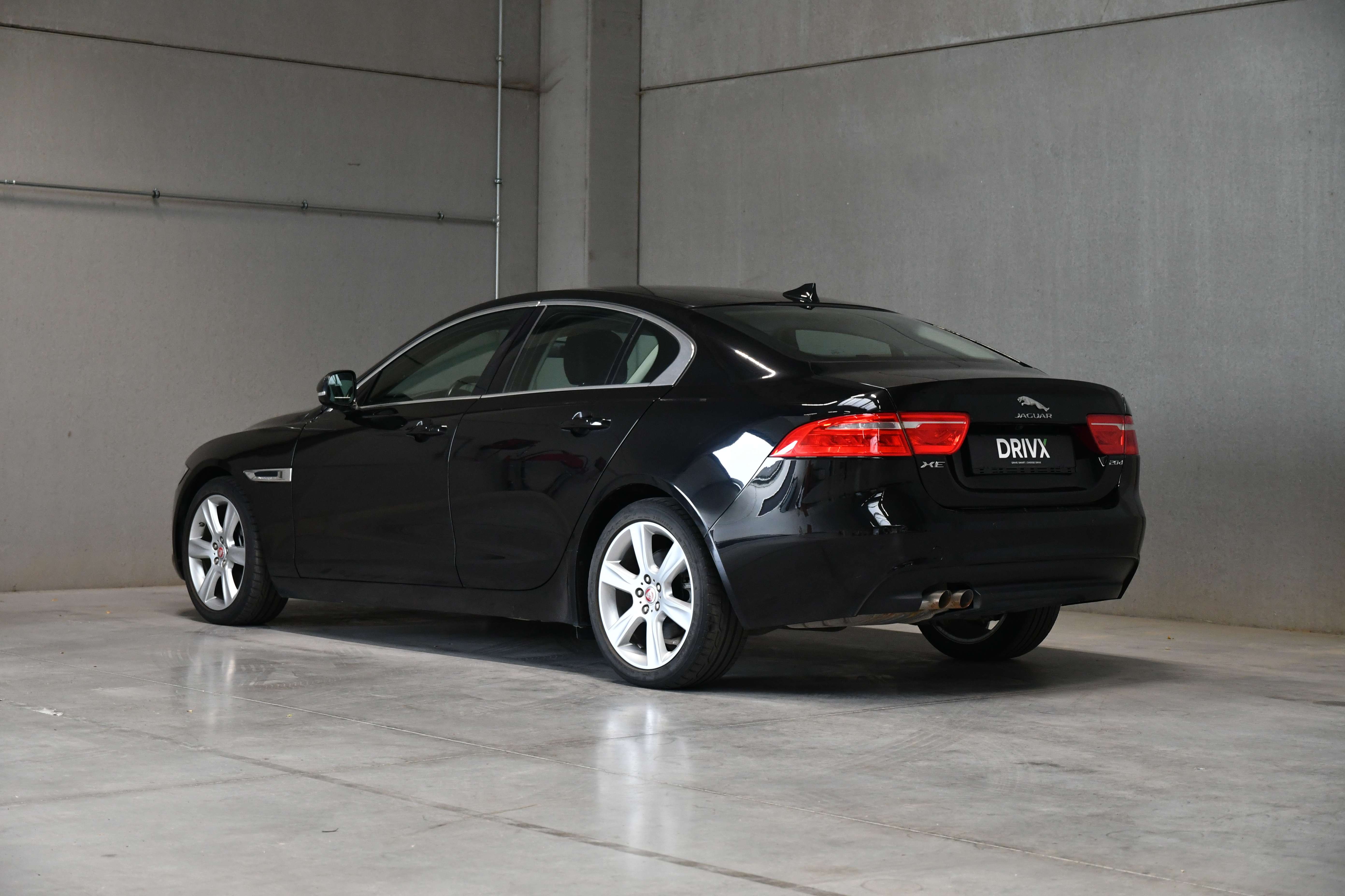 Jaguar XE 2.0 D - Prestige - Stuurverw. - Cruise - Camera