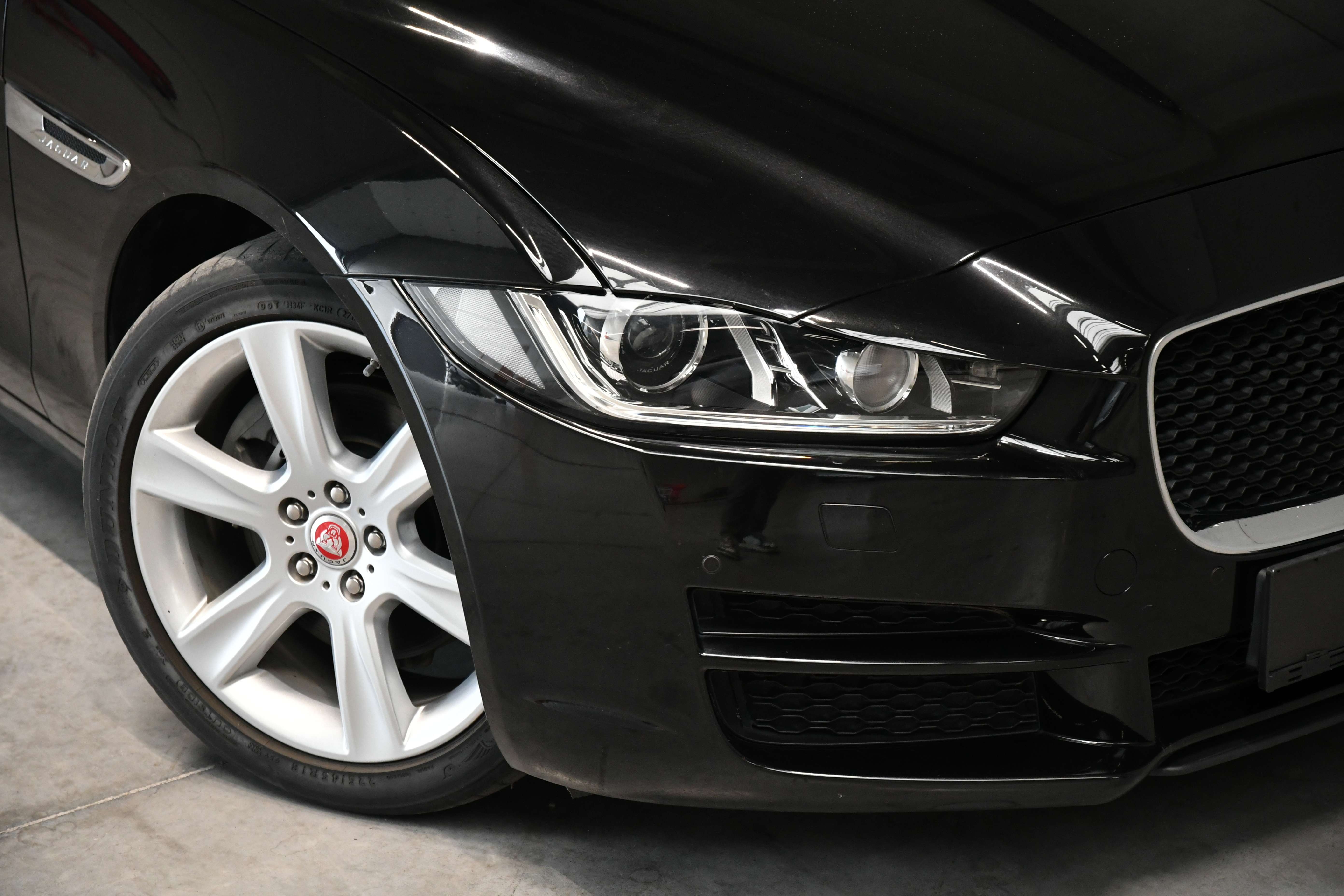 Jaguar XE 2.0 D - Prestige - Stuurverw. - Cruise - Camera