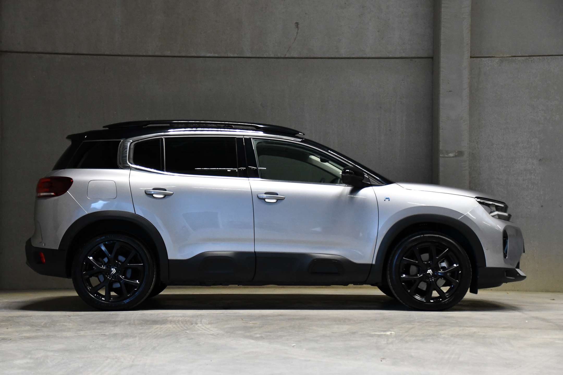Citroen C5 Aircross Plug-In Hybrid 225pk MAX - 360° - Pano - ACC -