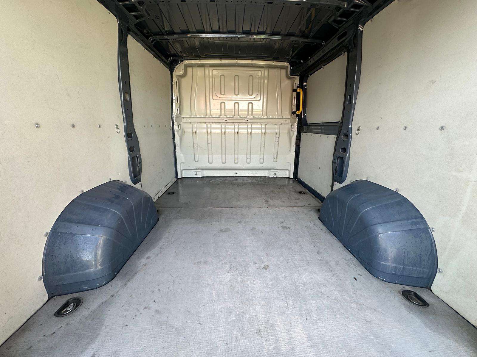 Peugeot Boxer 2.2 BlueHDi/CAMERA/NAVI/AIRCO/RADAR AV AR/GARANTIE