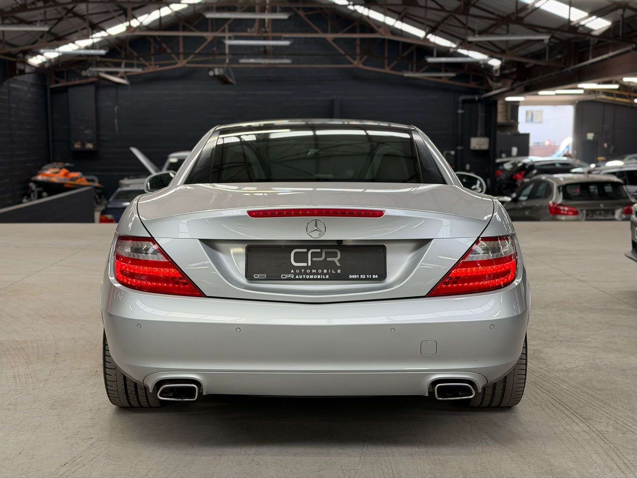 Mercedes-Benz SLK 200 i * TOIT PANO * GPS * CAMERA * SIEGE CH * RADAR