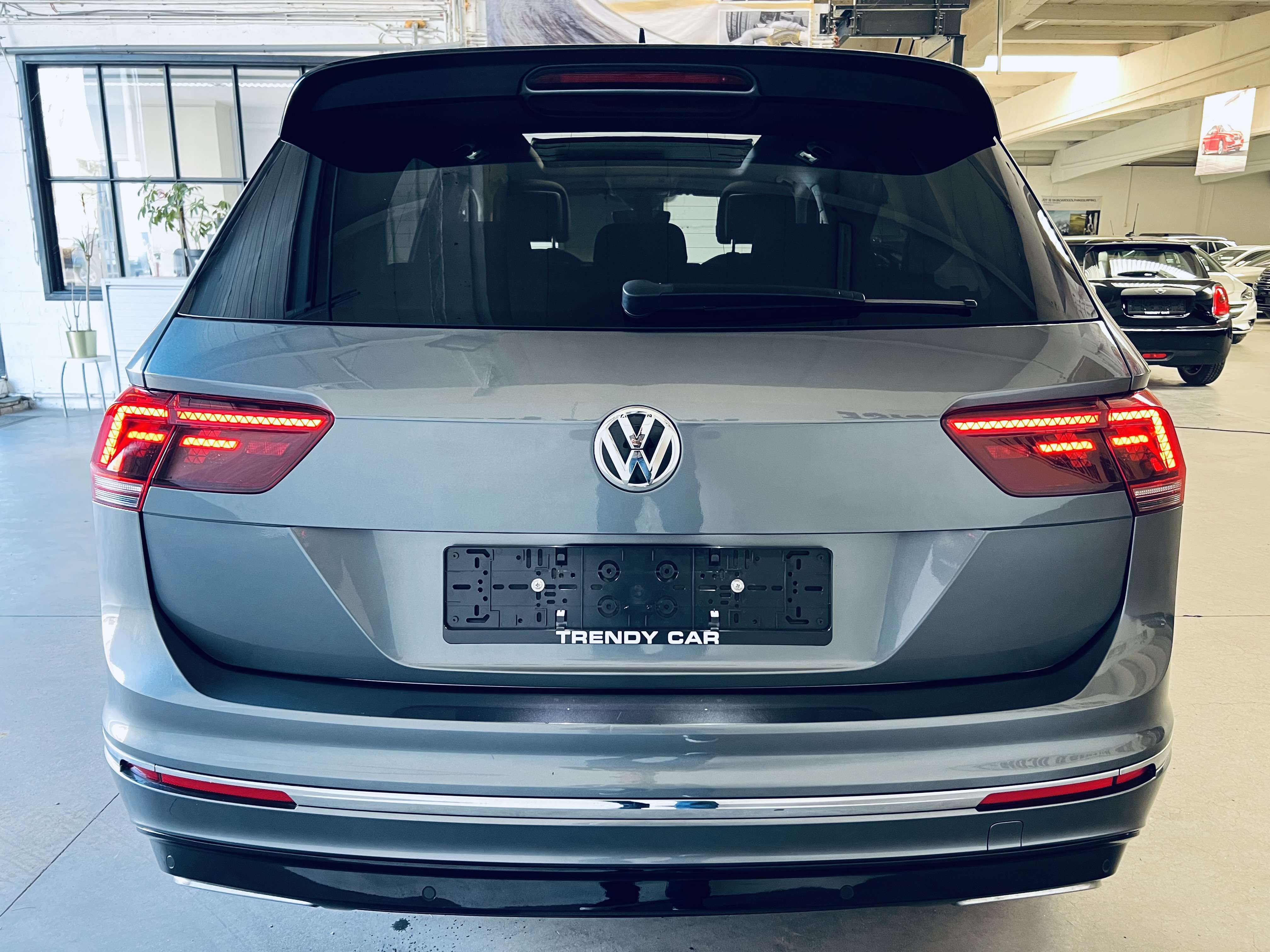 Volkswagen Tiguan Allspace 1.5 TSI Highline R-Line DSG+TVA+NAVI+PANO+GARANTIE