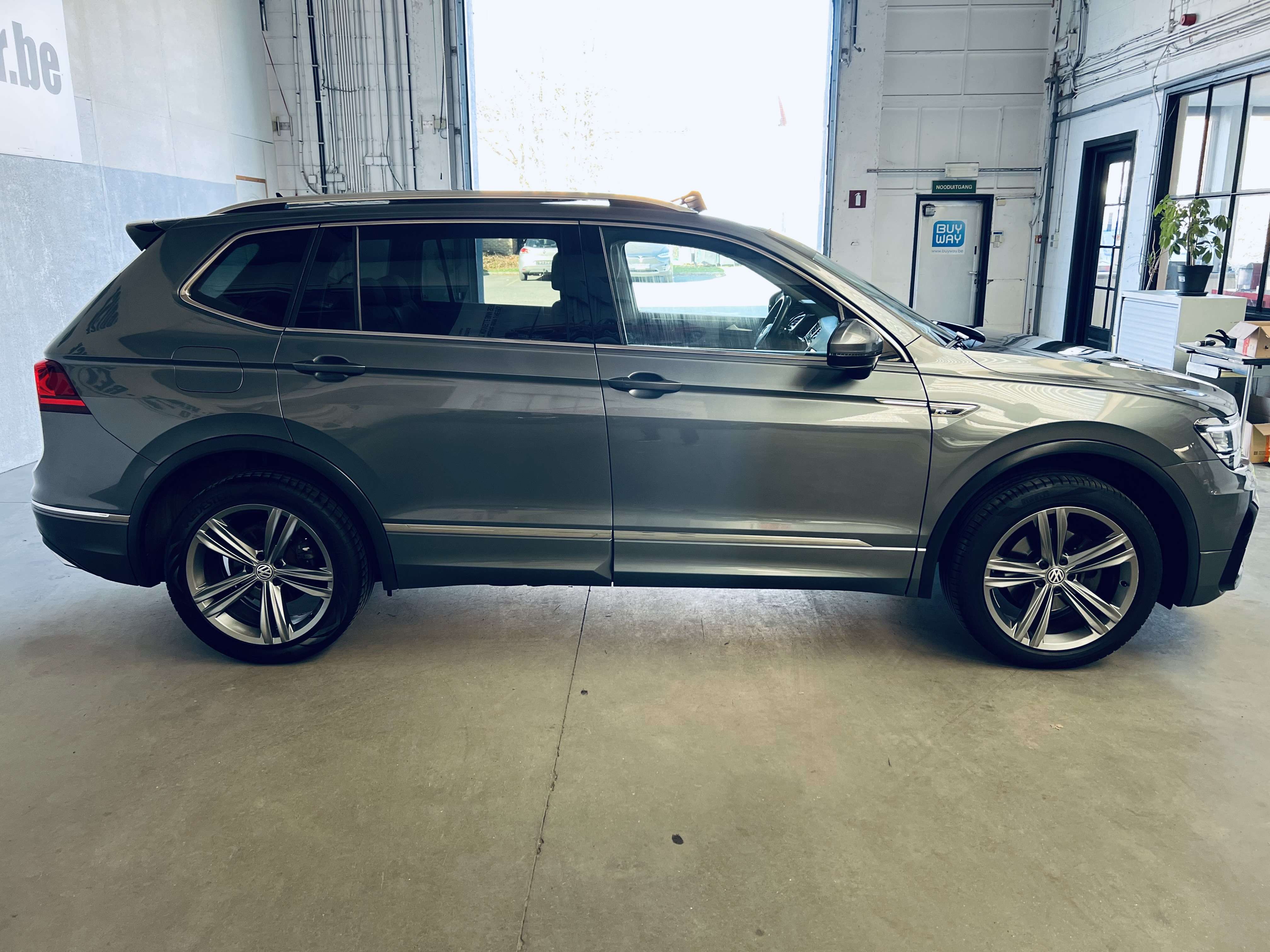 Volkswagen Tiguan Allspace 1.5 TSI Highline R-Line DSG+TVA+NAVI+PANO+GARANTIE