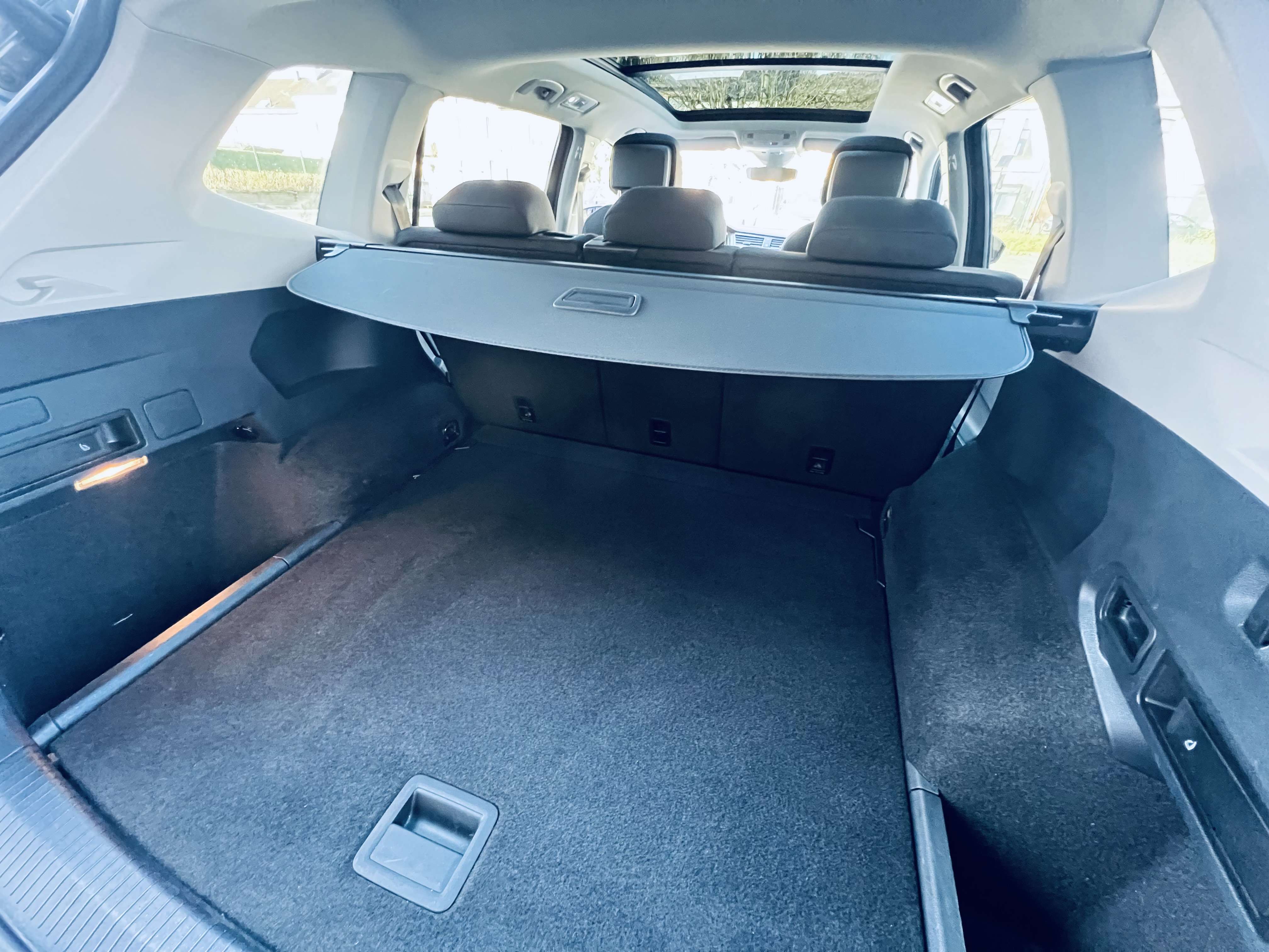 Volkswagen Tiguan Allspace 1.5 TSI Highline R-Line DSG+TVA+NAVI+PANO+GARANTIE