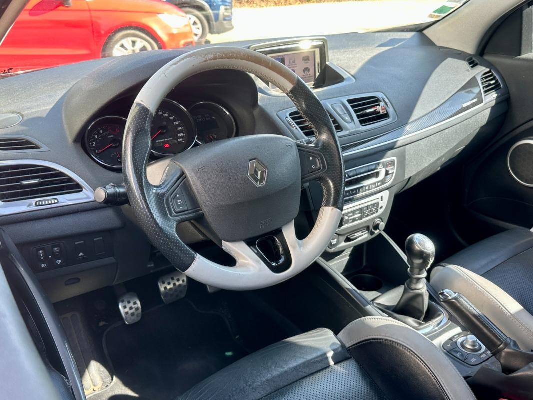 Renault Megane III dCi 160 FAP GT - 2012 208 000 km Garantie