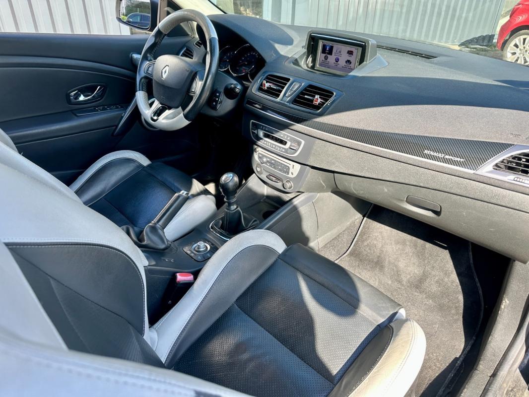 Renault Megane III dCi 160 FAP GT - 2012 208 000 km Garantie