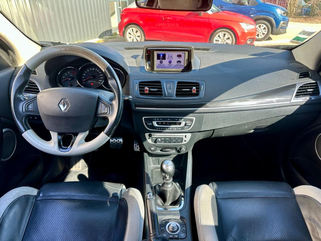 Renault Megane III dCi 160 FAP GT - 2012 208 000 km Garantie