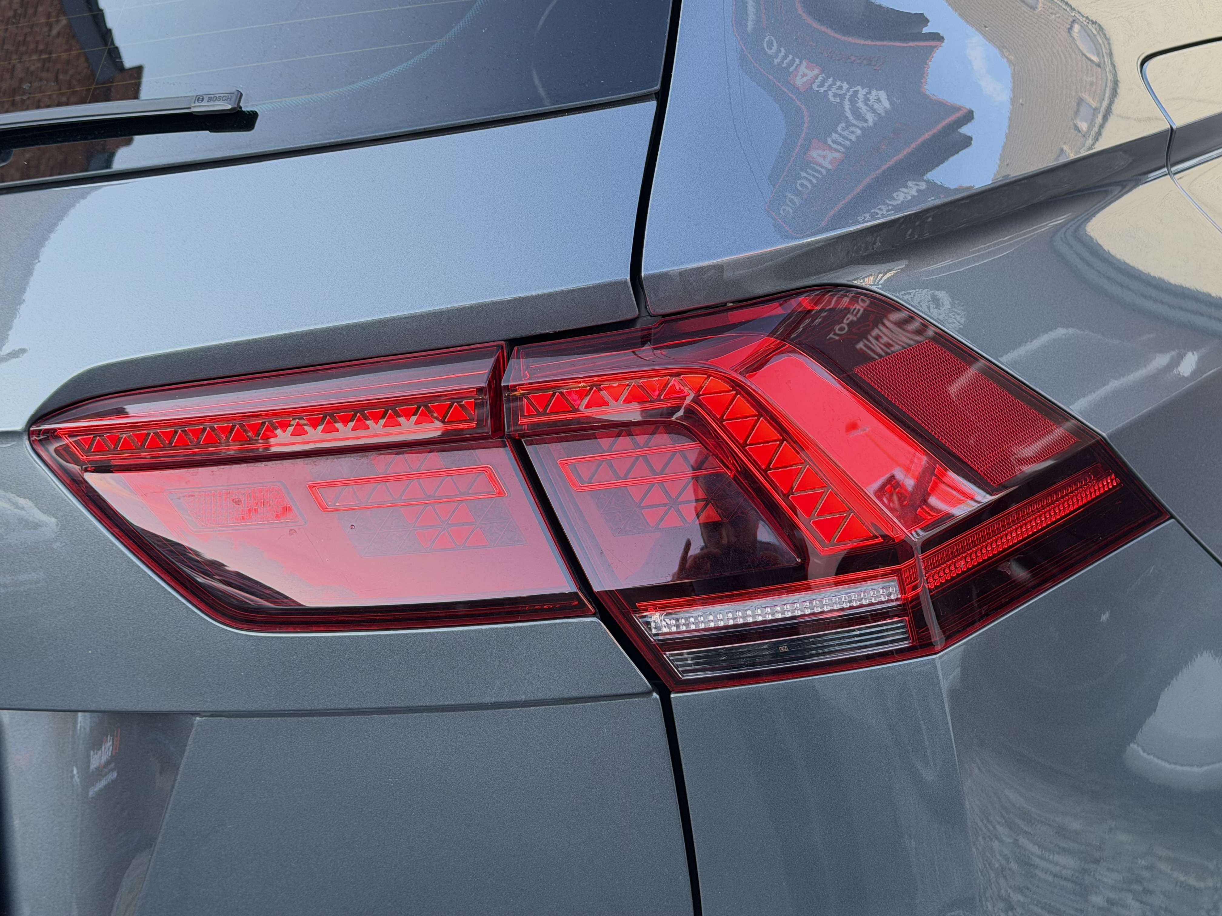 Volkswagen Tiguan Tiguan 1.4 TSI ° R LINE ° FULL LED ° NAVI ° COCKPI