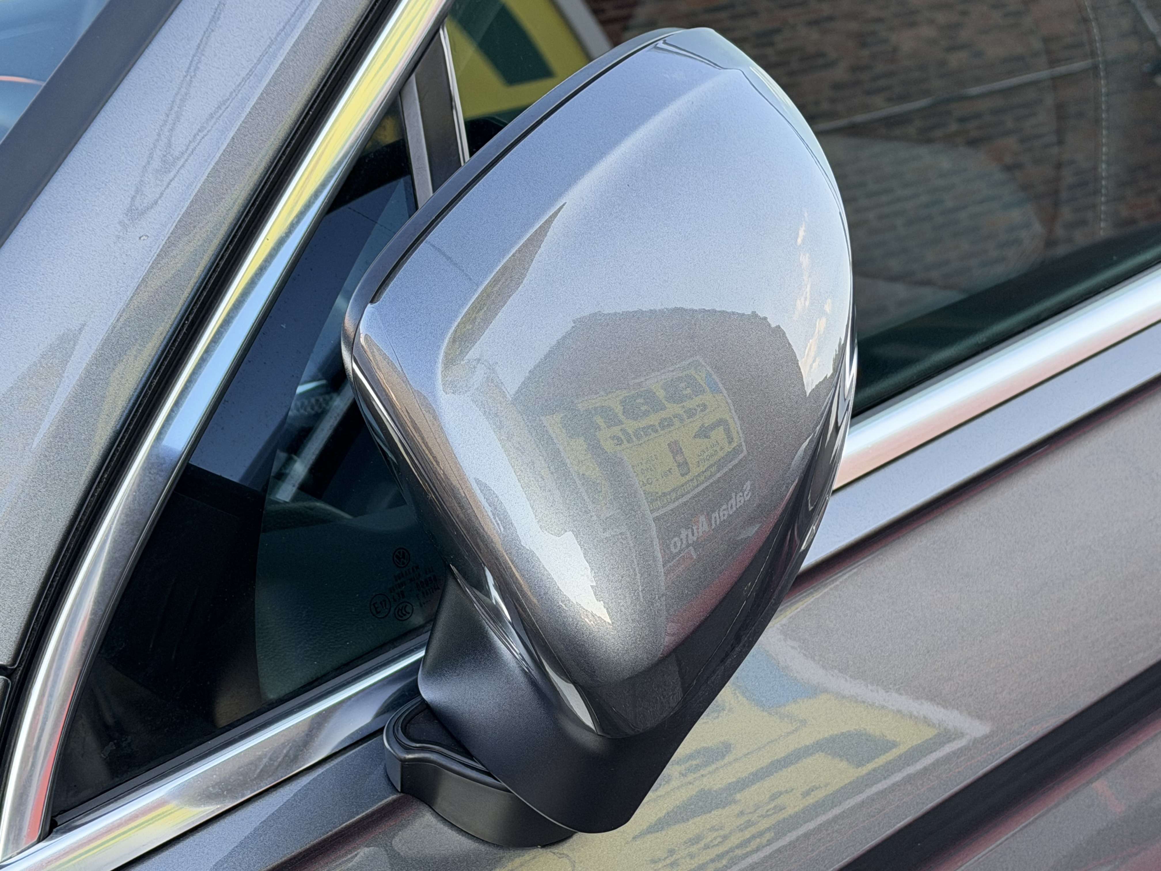 Volkswagen Tiguan Tiguan 1.4 TSI ° R LINE ° FULL LED ° NAVI ° COCKPI