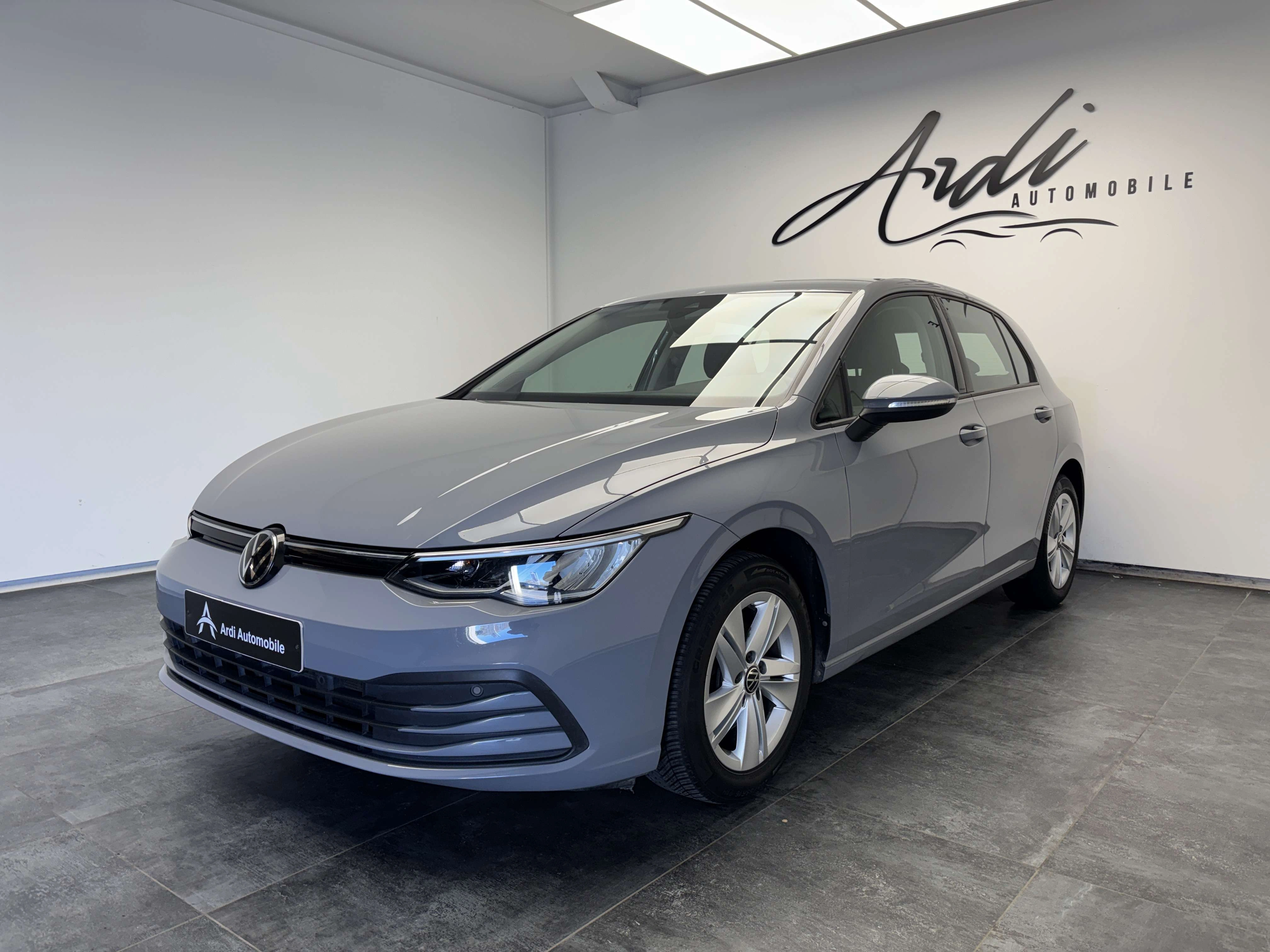 Volkswagen Golf 1.0 TSI *CARPLAY*SIEGE+VOLANT CHAUFF*LED*GARANTIE*