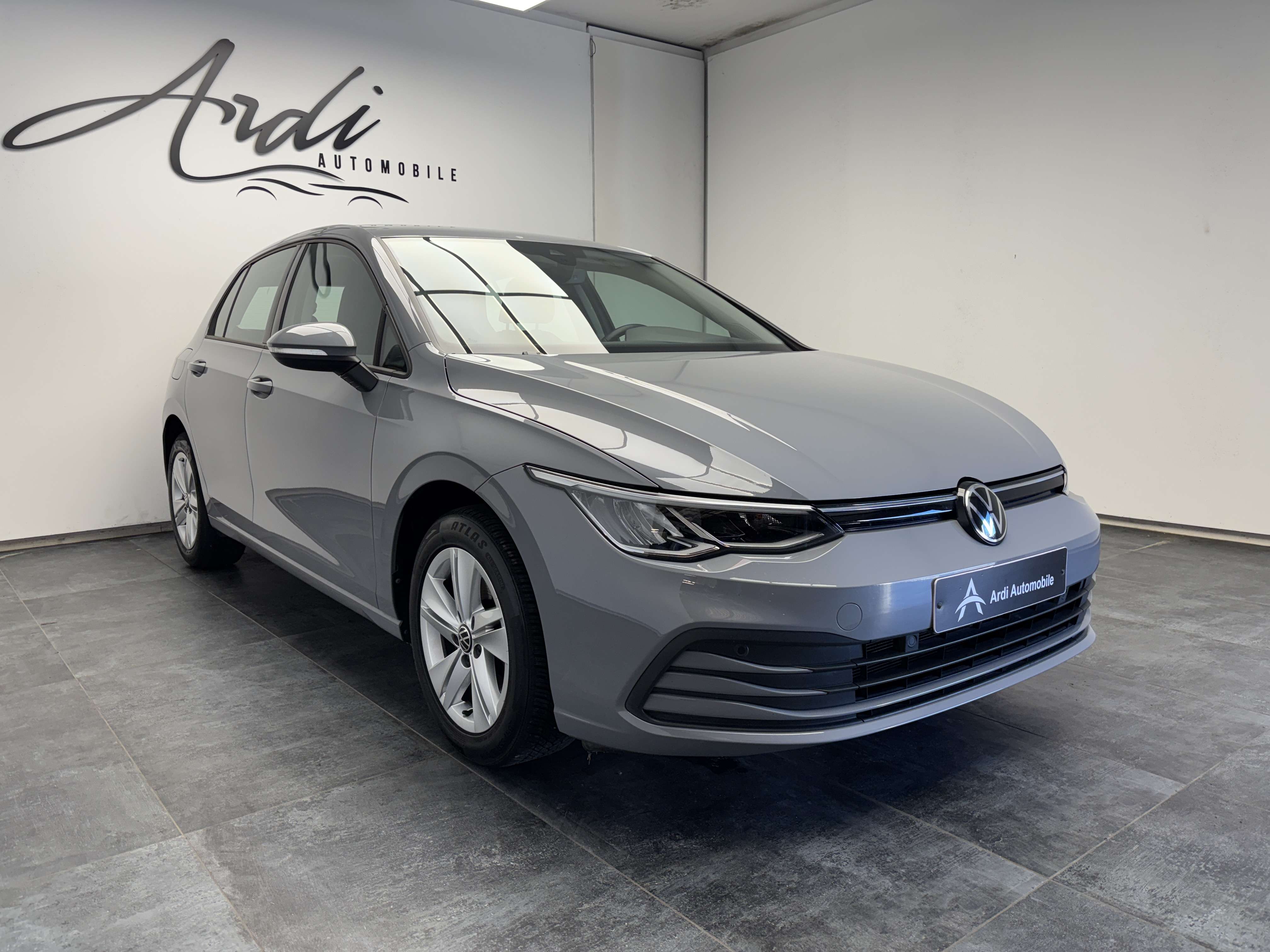 Volkswagen Golf 1.0 TSI *CARPLAY*SIEGE+VOLANT CHAUFF*LED*GARANTIE*