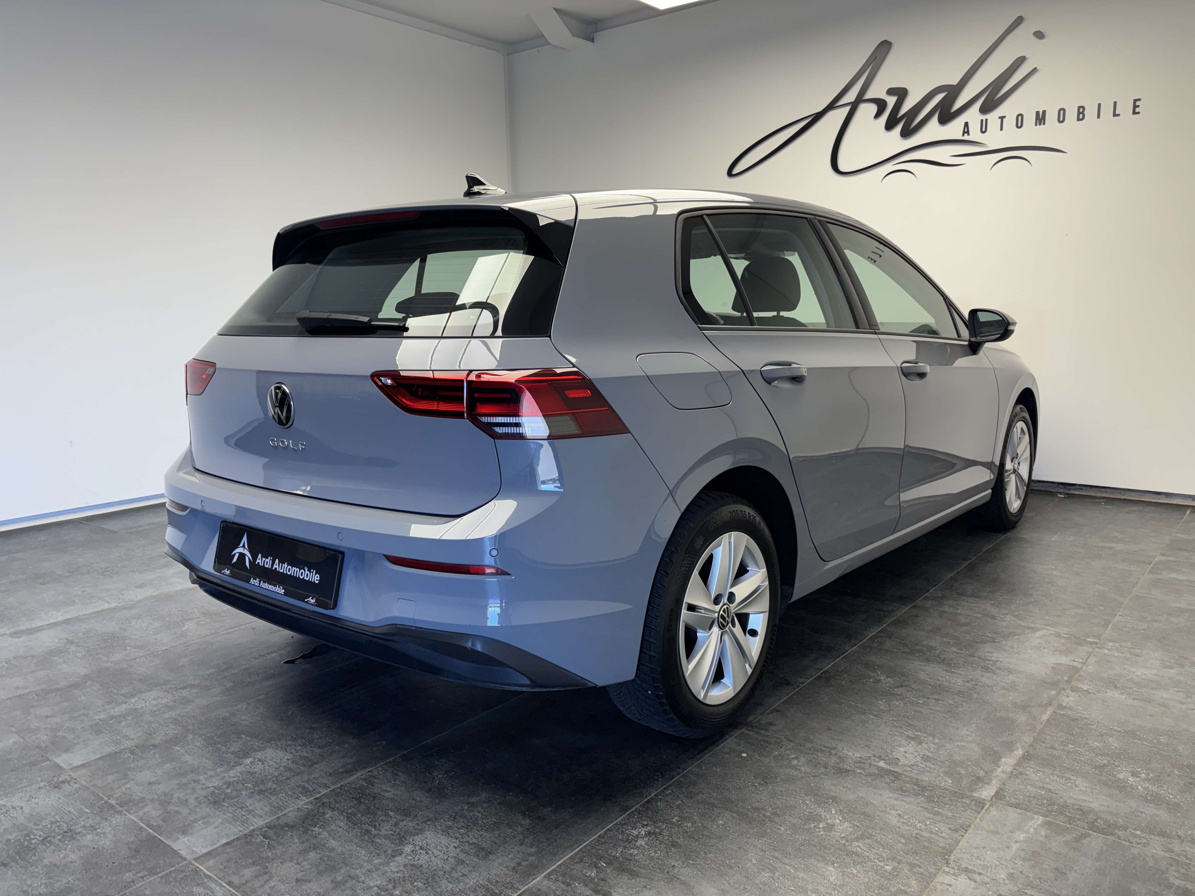 Volkswagen Golf 1.0 TSI *CARPLAY*SIEGE+VOLANT CHAUFF*LED*GARANTIE*