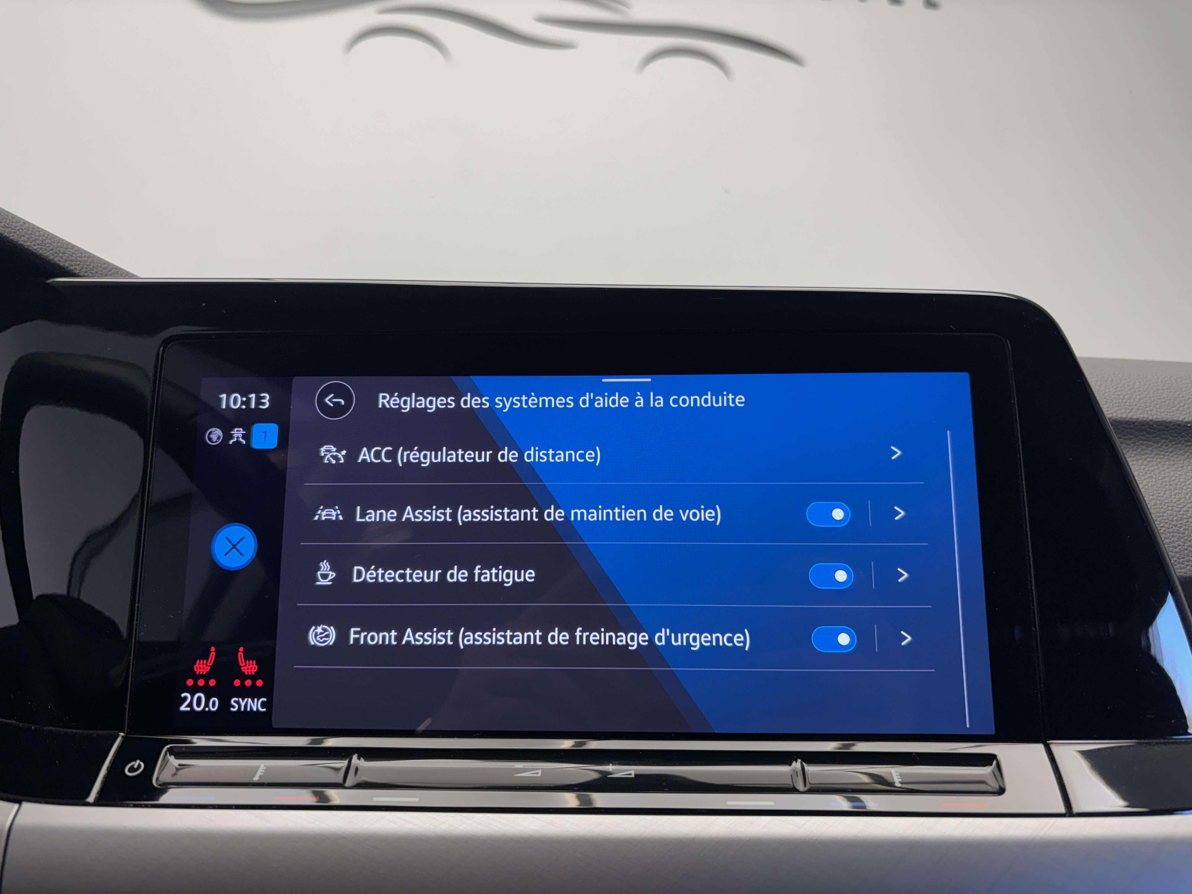 Volkswagen Golf 1.0 TSI *CARPLAY*SIEGE+VOLANT CHAUFF*LED*GARANTIE*