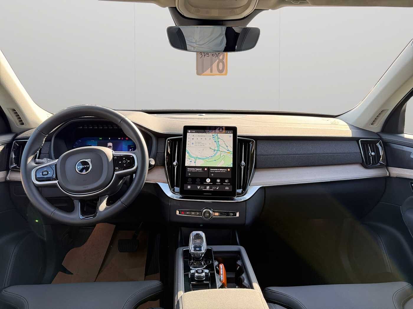 Volvo XC90 XC90 Plus, T8 AWD Plug-in Hybrid, Elektrisch/Benzin, Dark, 7 Sitze