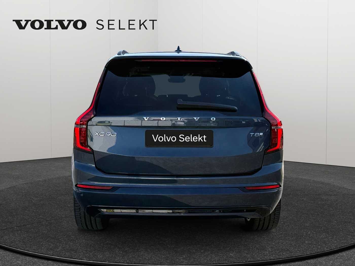 Volvo XC90 XC90 Plus, T8 AWD Plug-in Hybrid, Elektrisch/Benzin, Dark, 7 Sitze