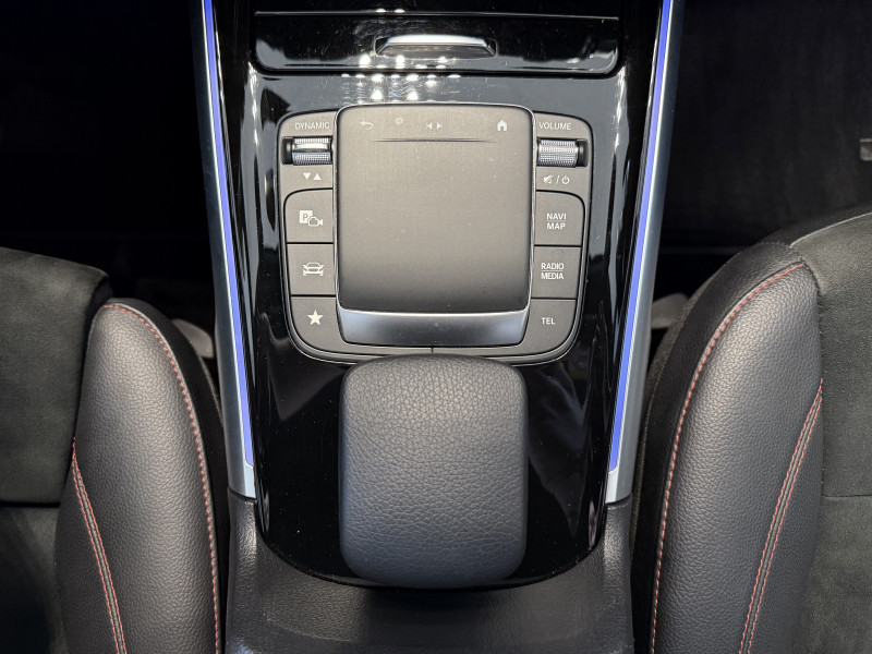 Mercedes-Benz GLB 220D 190CH AMG LINE 4MATIC 8G DCT