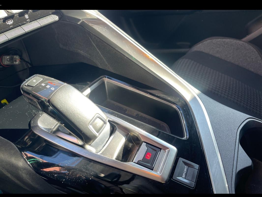 Peugeot 5008 BUSINESS lueHDi 130ch SS EAT8 Allure