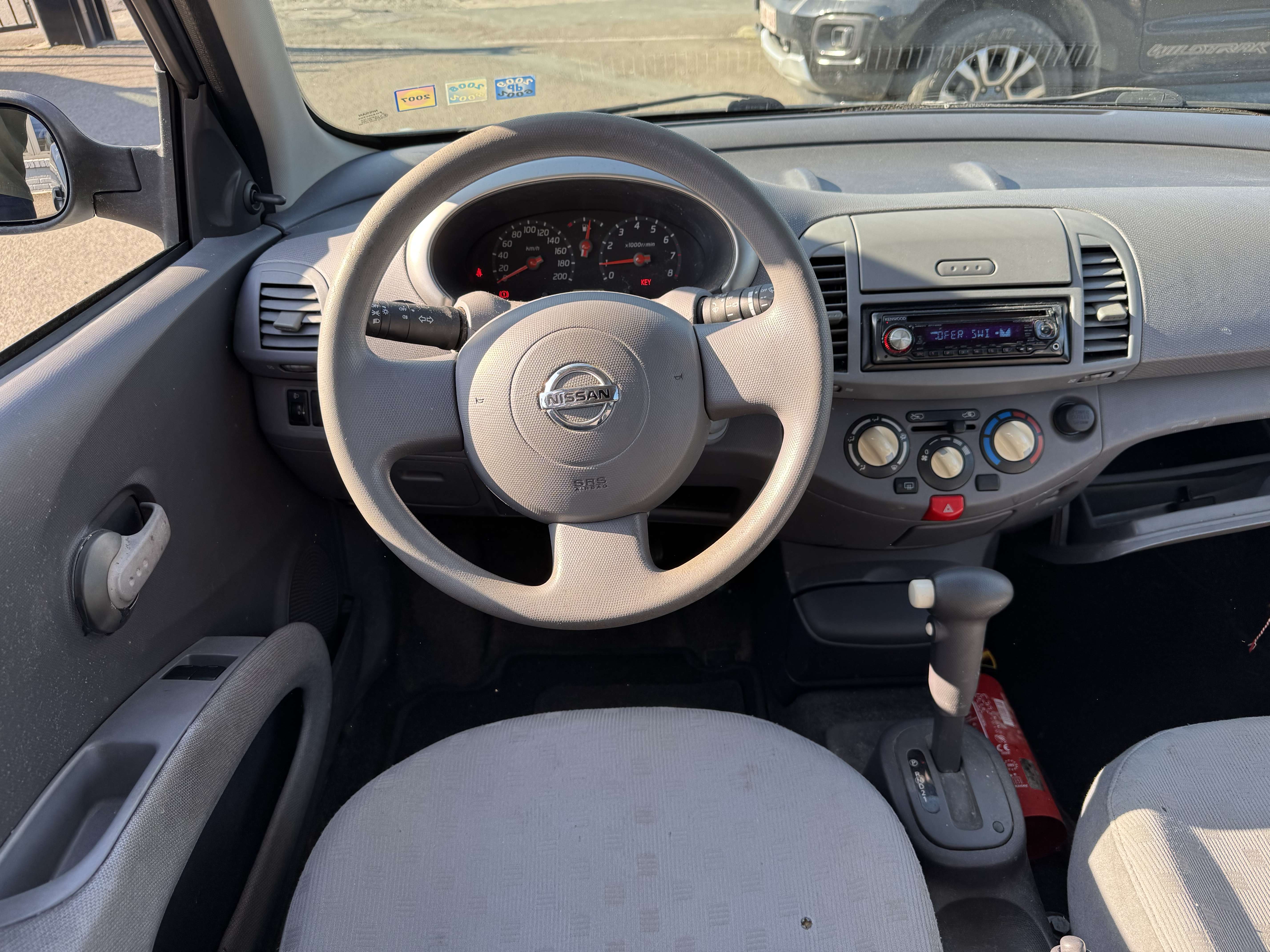 Nissan Micra 1.2i Visia Plus AUTO / MARCHAND / EXPORT