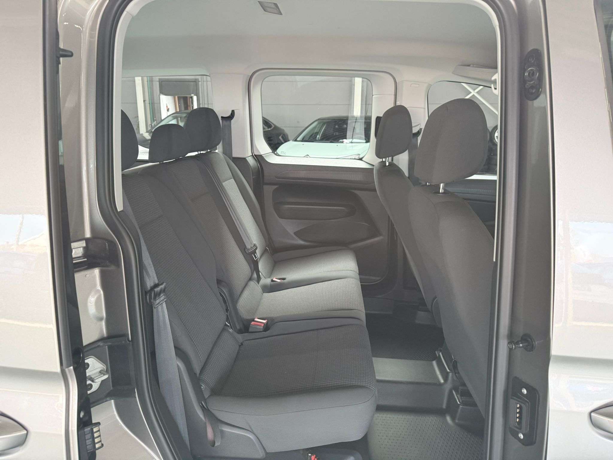 Volkswagen Caddy Life Pack 1.5 TSI BMT*1 Jaar Garantie