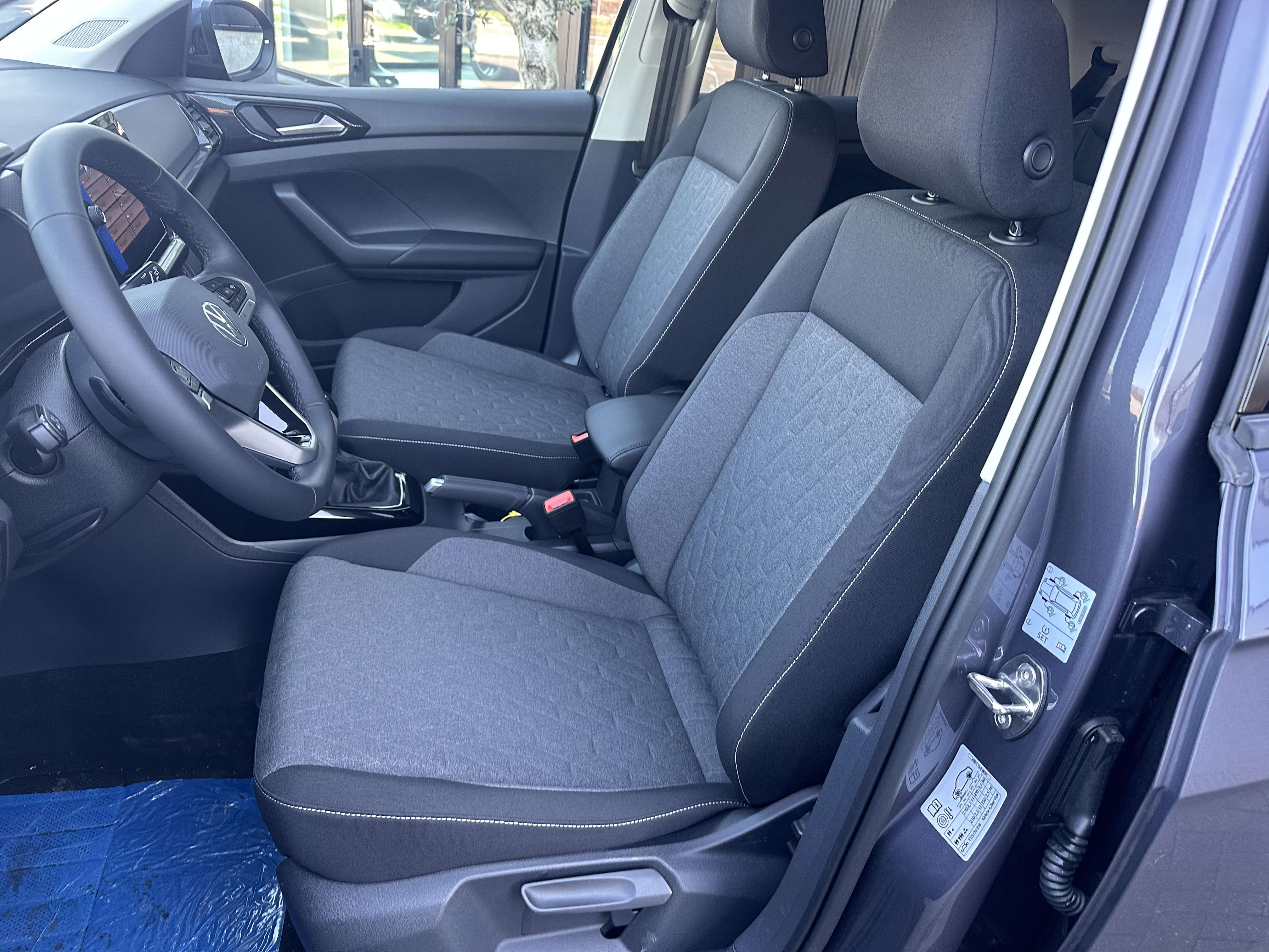 Volkswagen T-Cross 1.0 TSI DSG Automaat NIEUW 0KM 3 JAAR WAARBORG