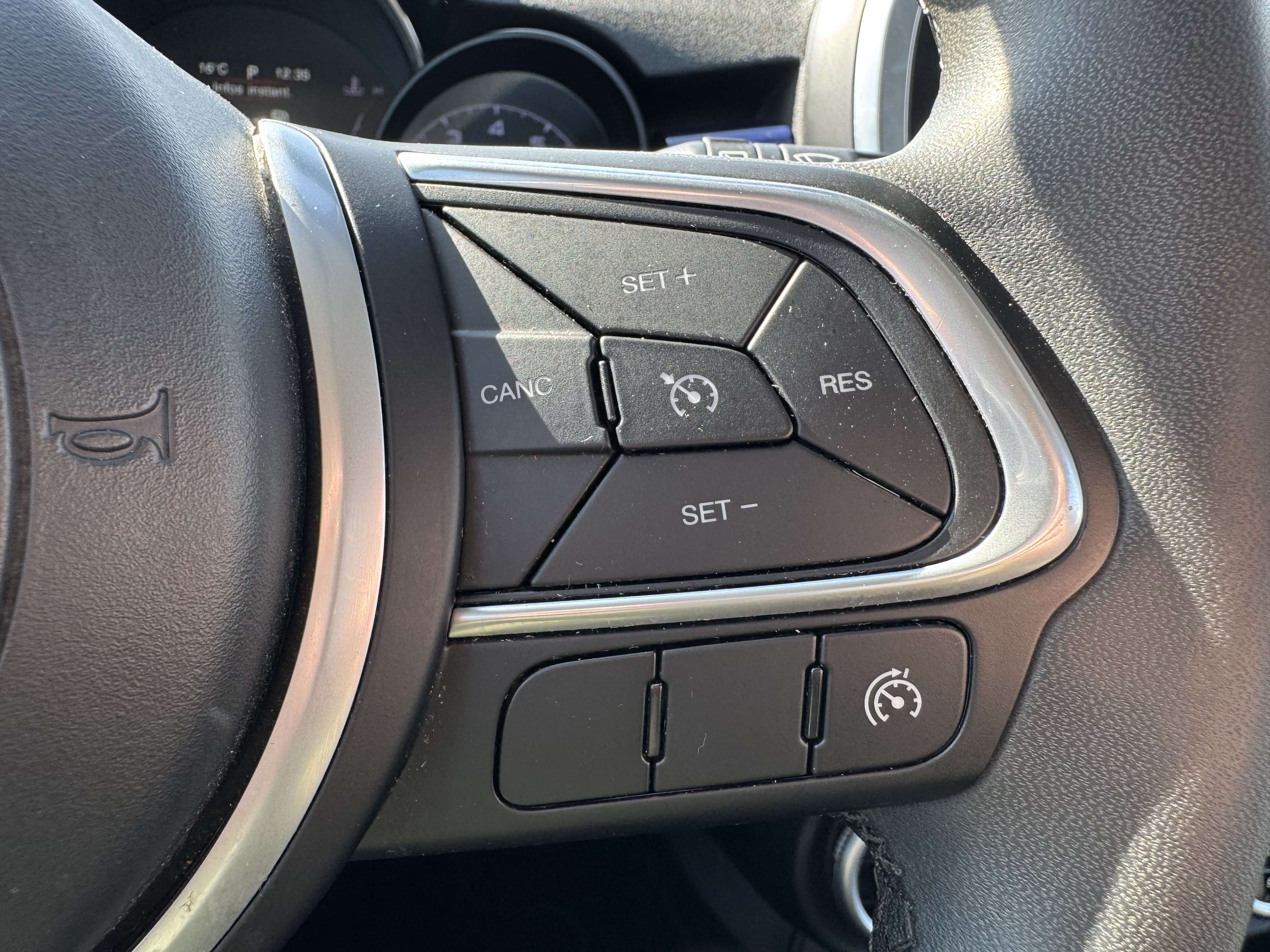 Fiat 500X 1.3 T4 Lounge AUTO / NAV / CARPLAY / AIRCO / LED