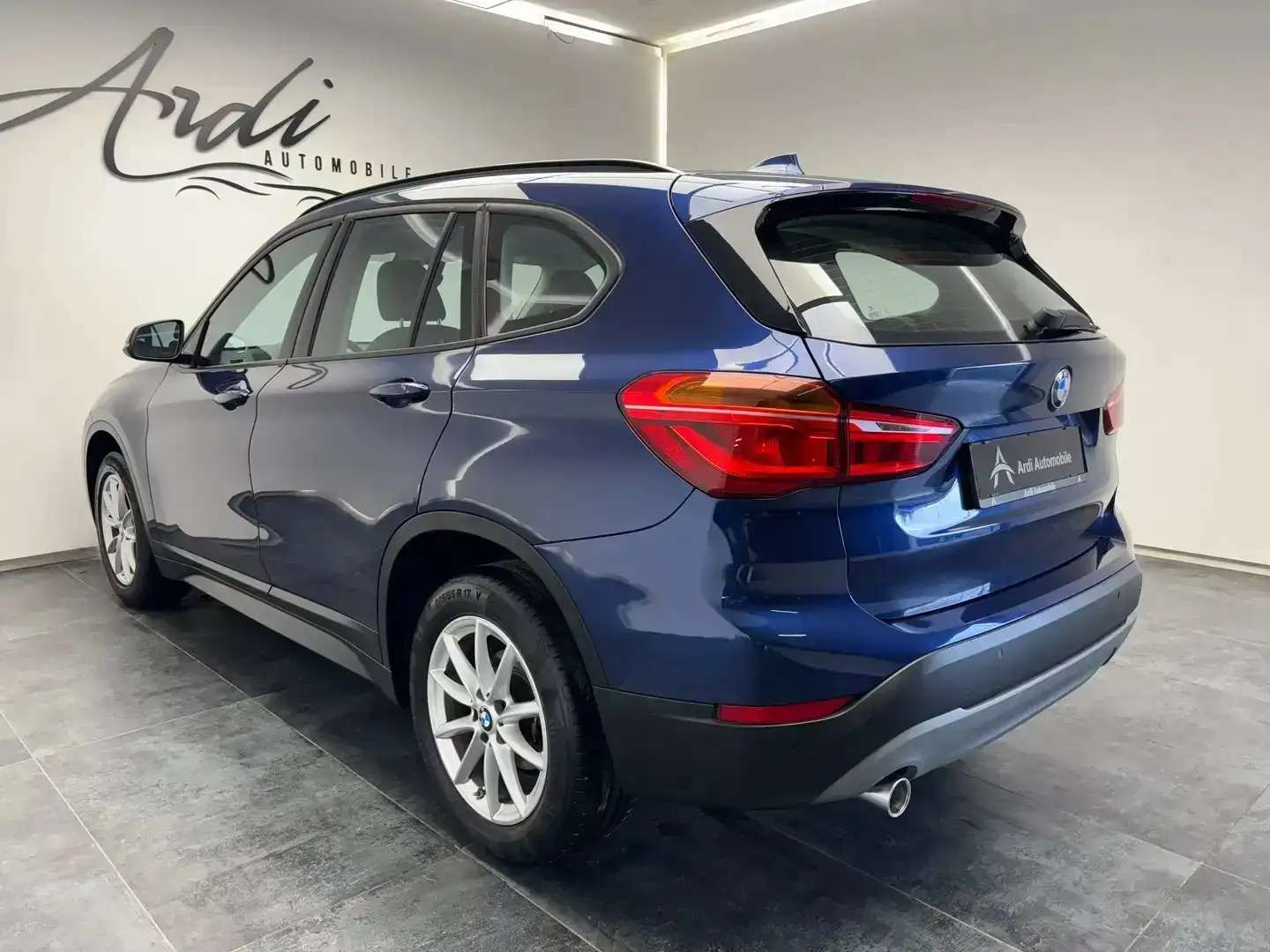 BMW X1 1.5 dA sDrive16 *CAPTEUR AV+AR*CUIR*GARANTIE*